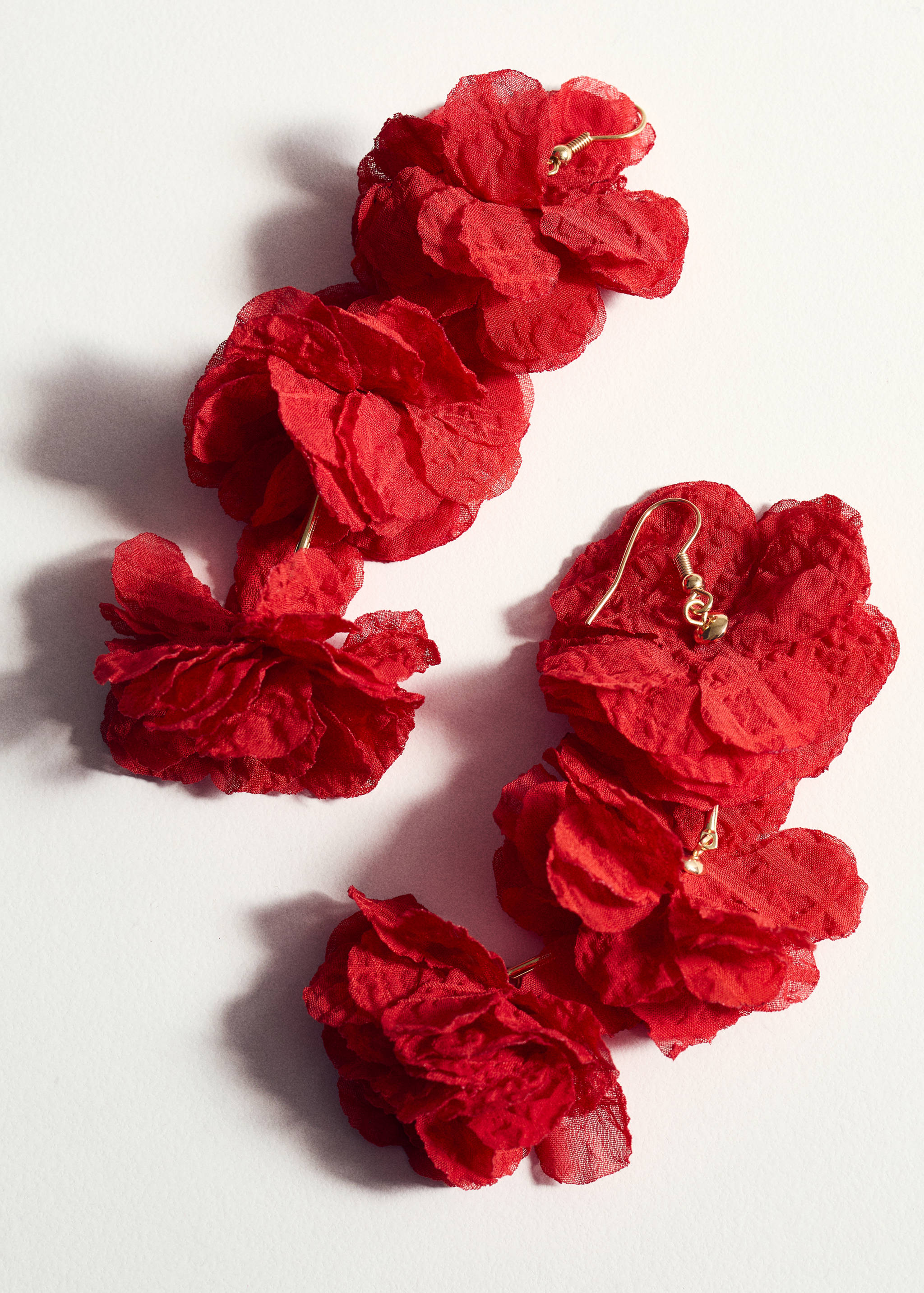 Flower pendant earrings - Details of the article 5