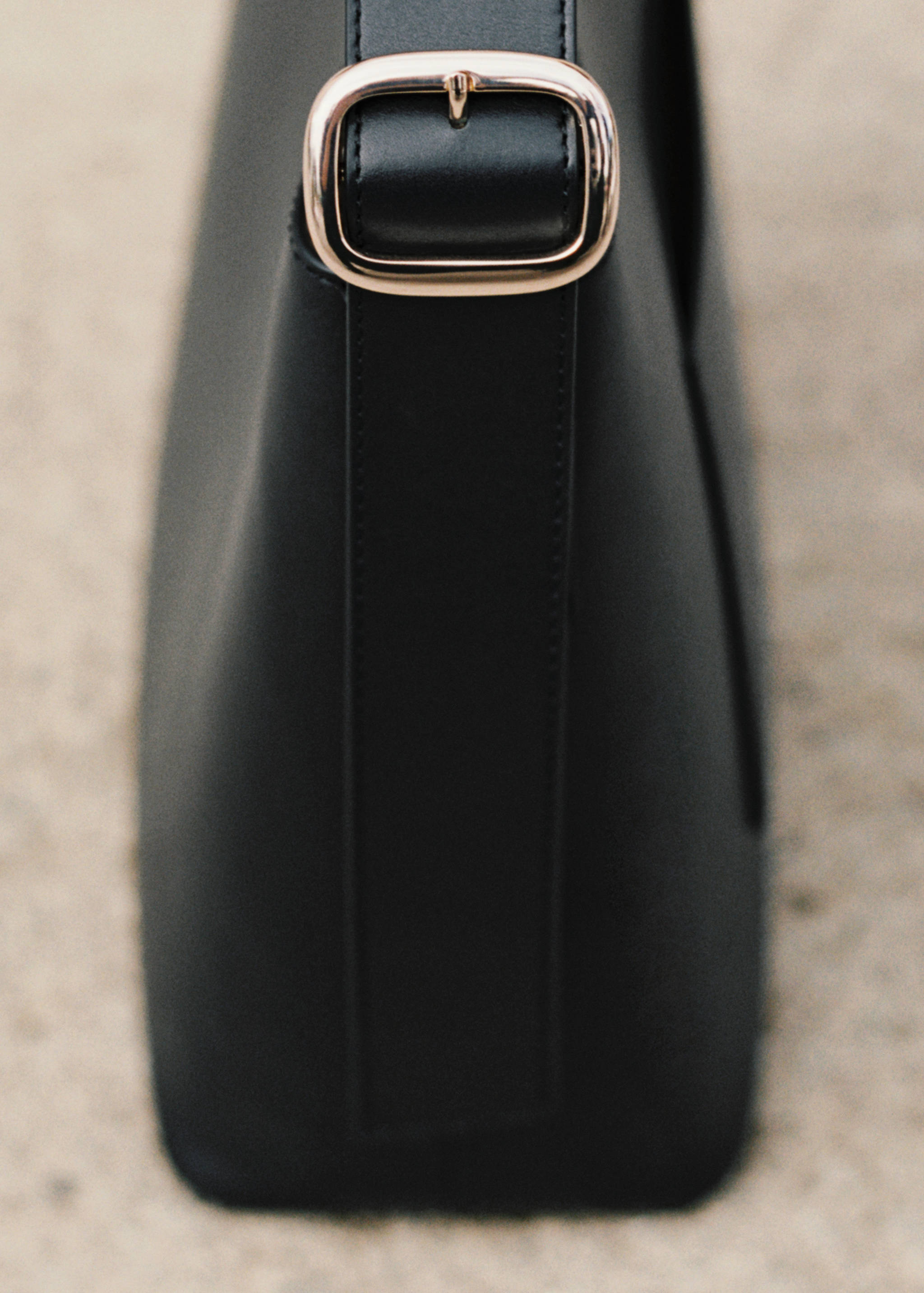 Leather shopper bag - Details of the article 7