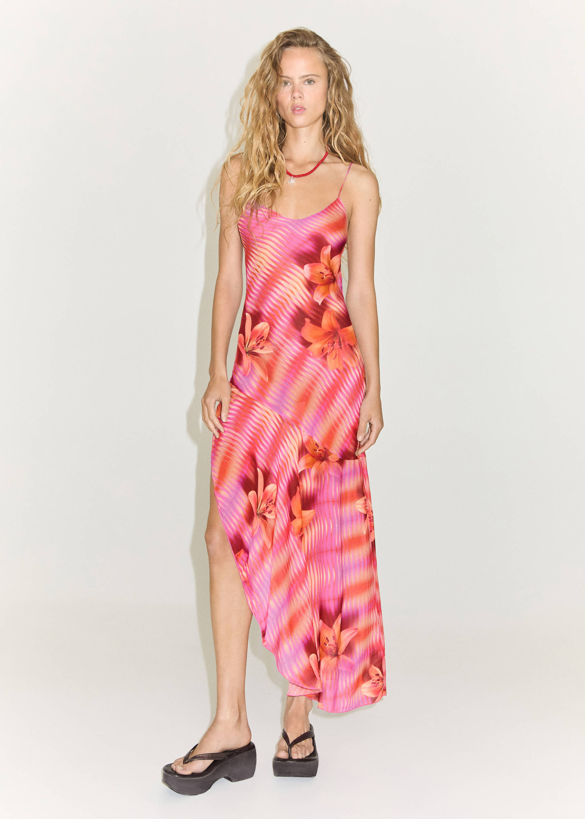 Printed dress with asymmetrical hem - General plane