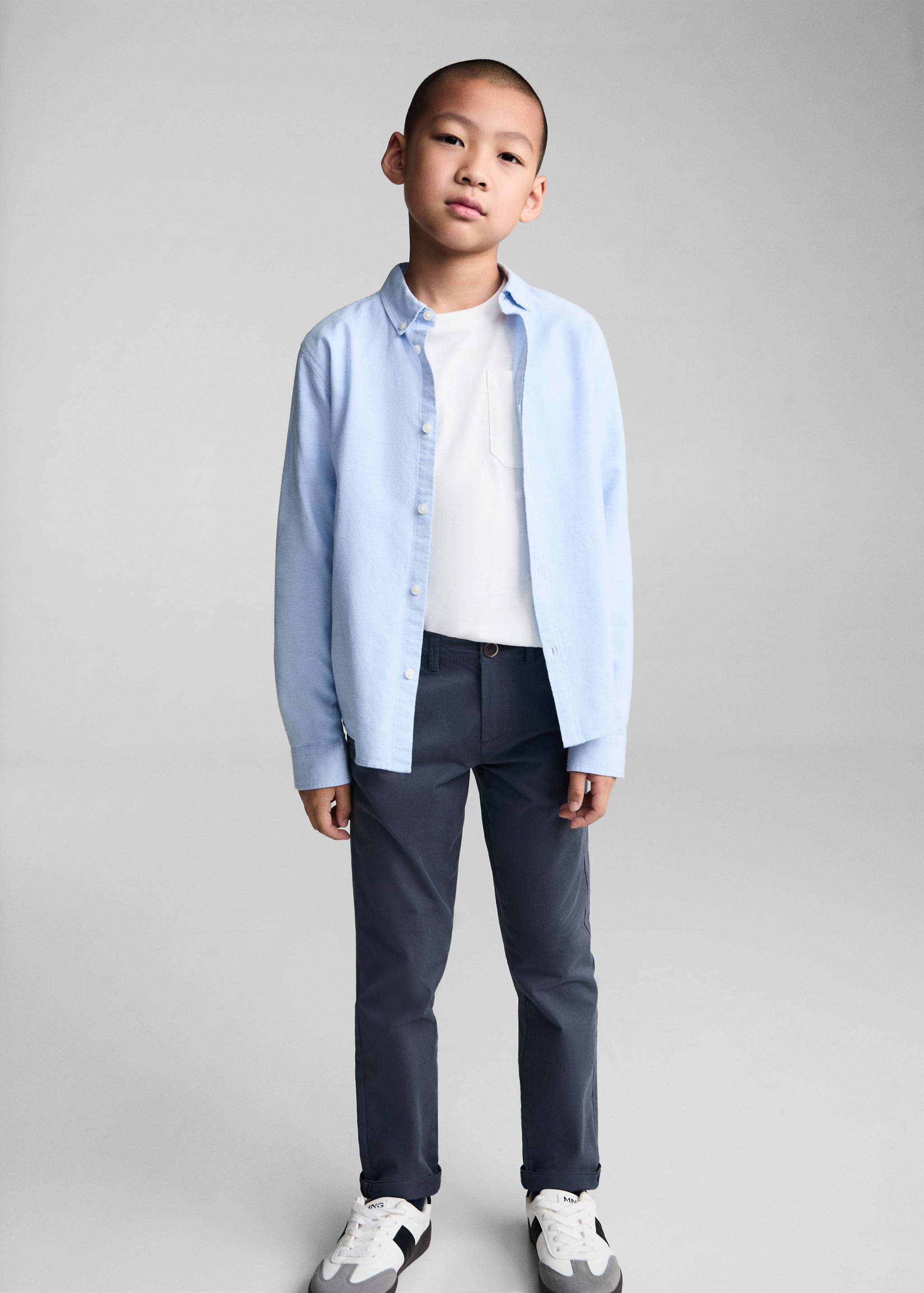 Cotton chinos - General plane