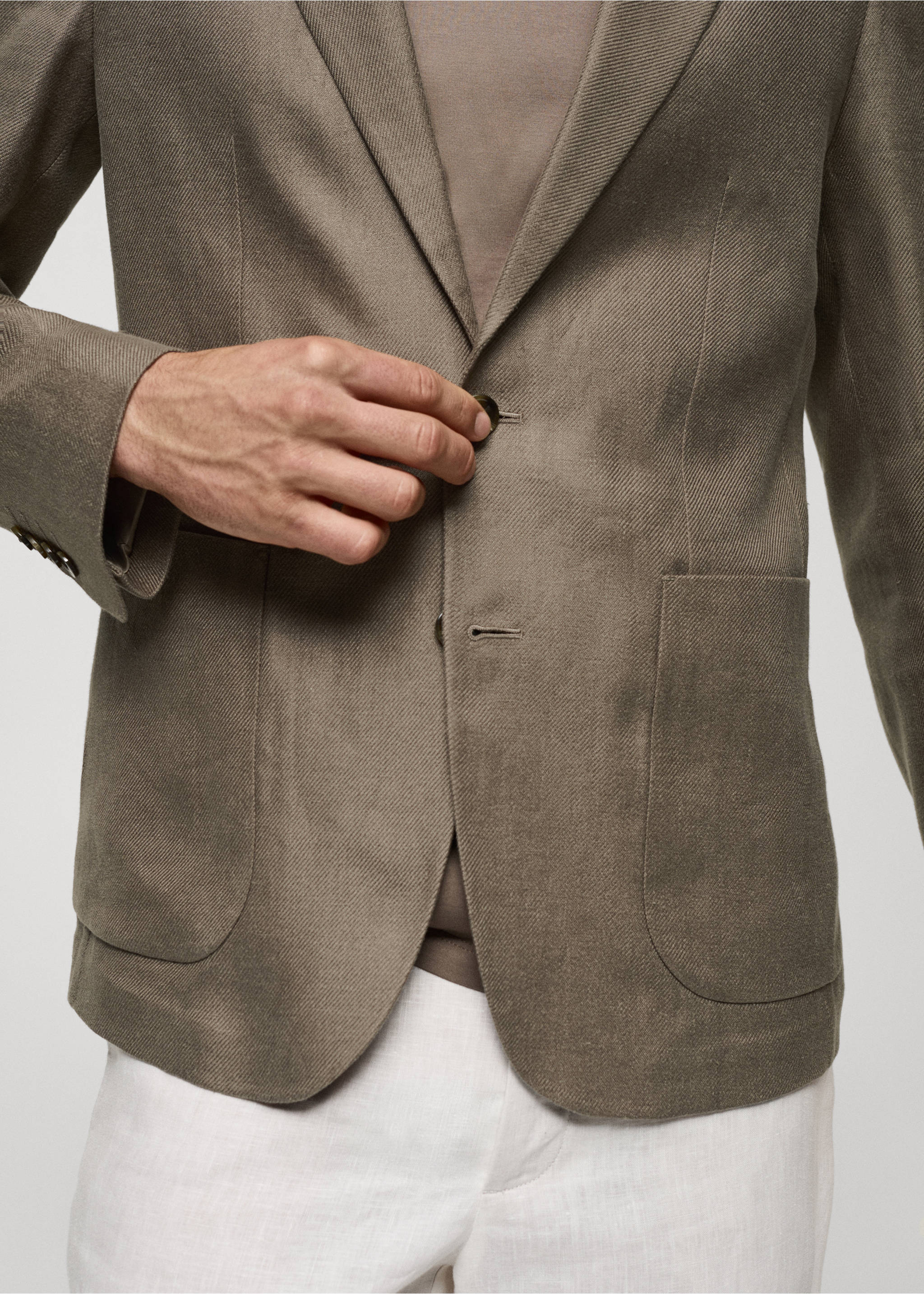 100% linen slim fit blazer - Details of the article 6, Khaki. Ref: 77032536-00.