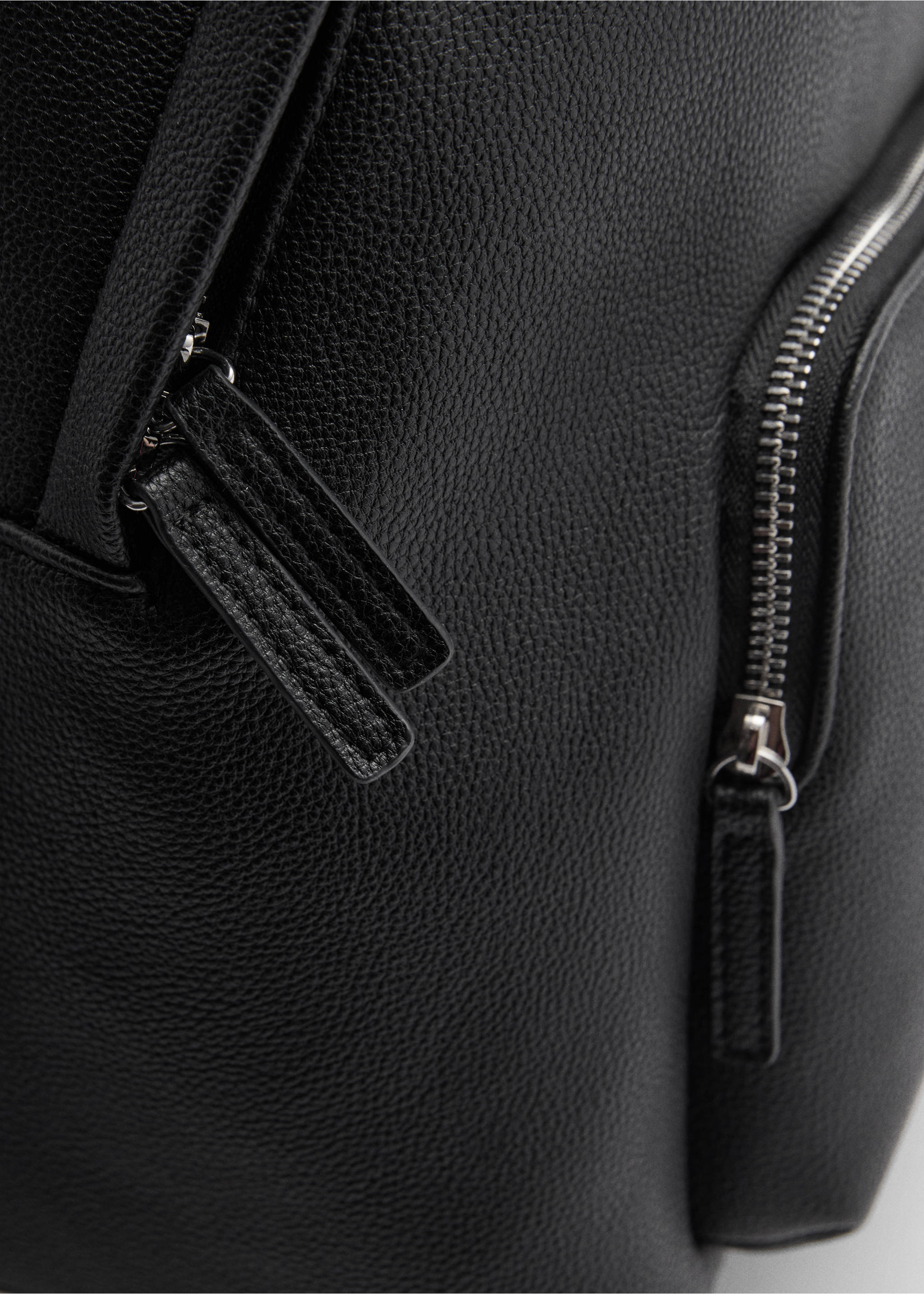 Faux-leather backpack - Details of the article 2, Black. Ref: 77032543-00.