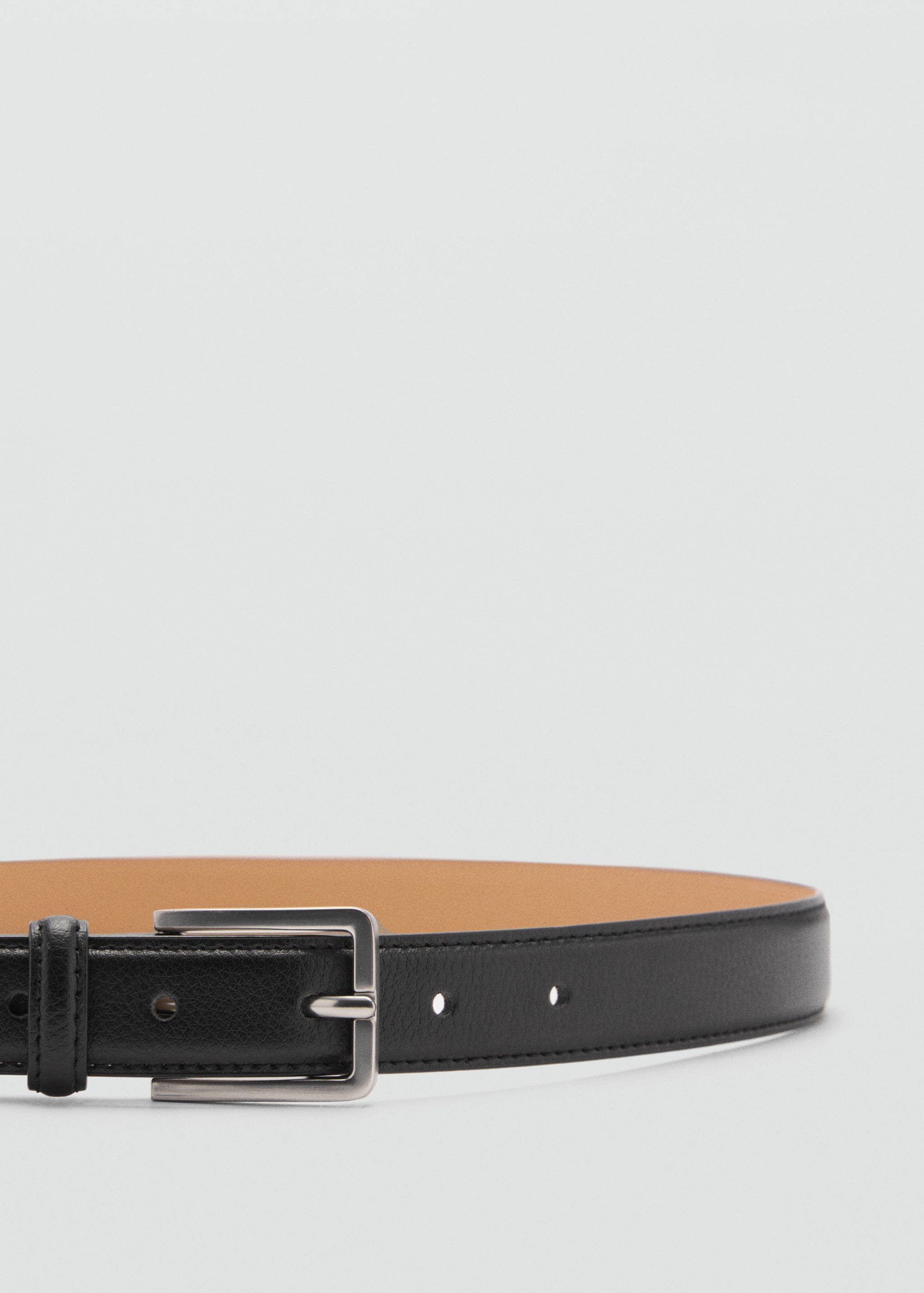 100% beaten leather belt - Details of the article 1