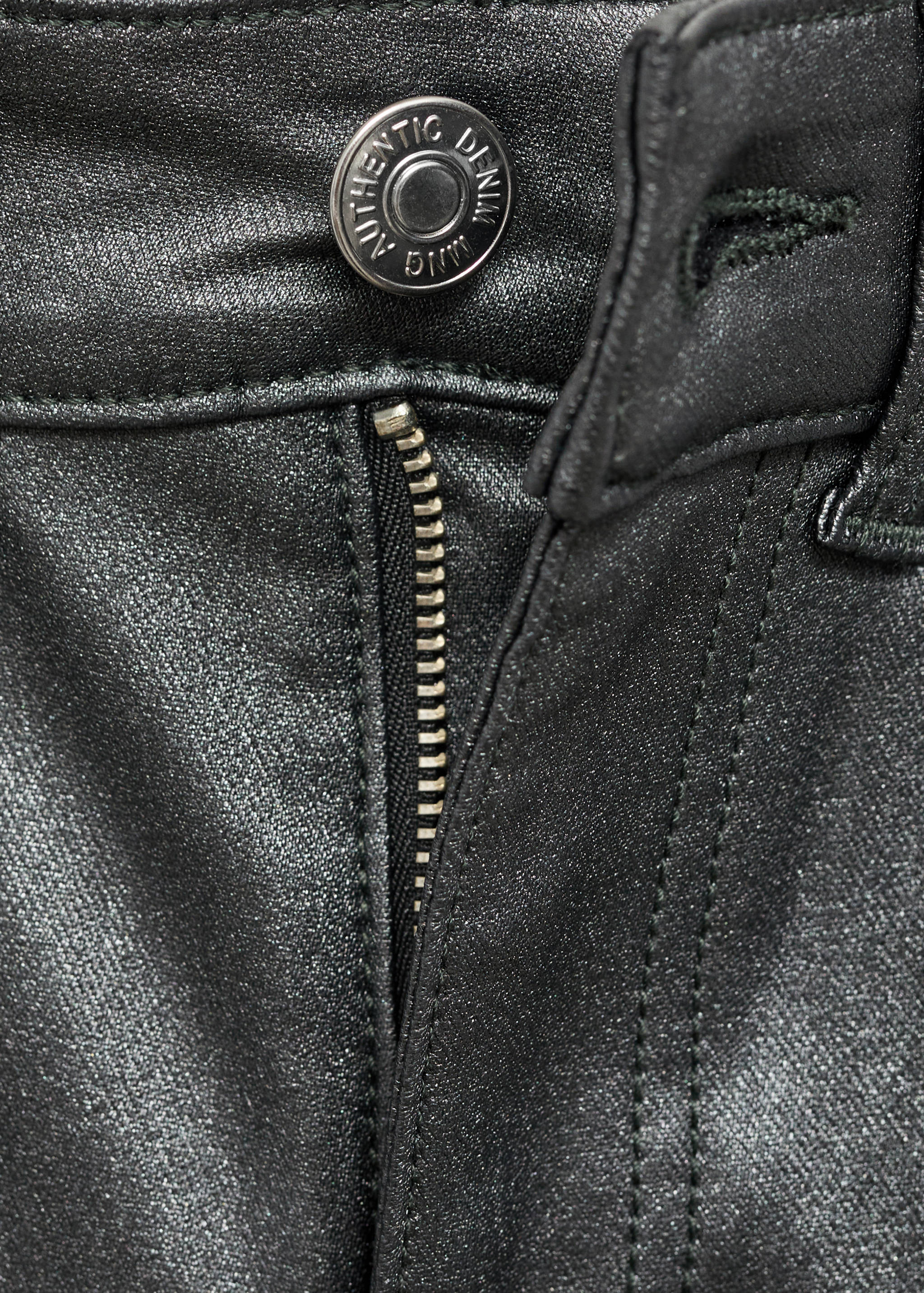 Waxed jeans with metallic effect - Details of the article 8