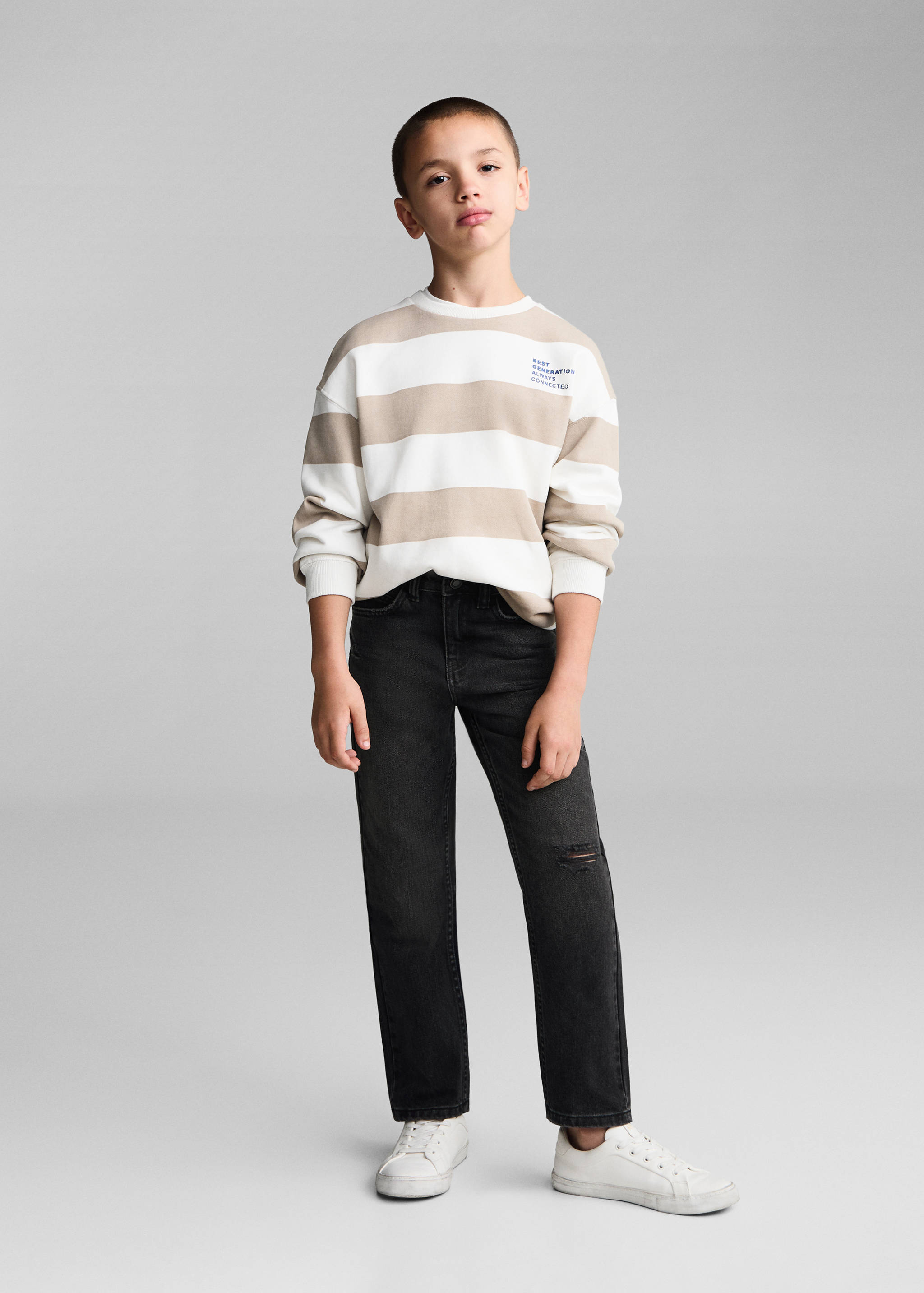 Dad decorative ripped jeans - General plane