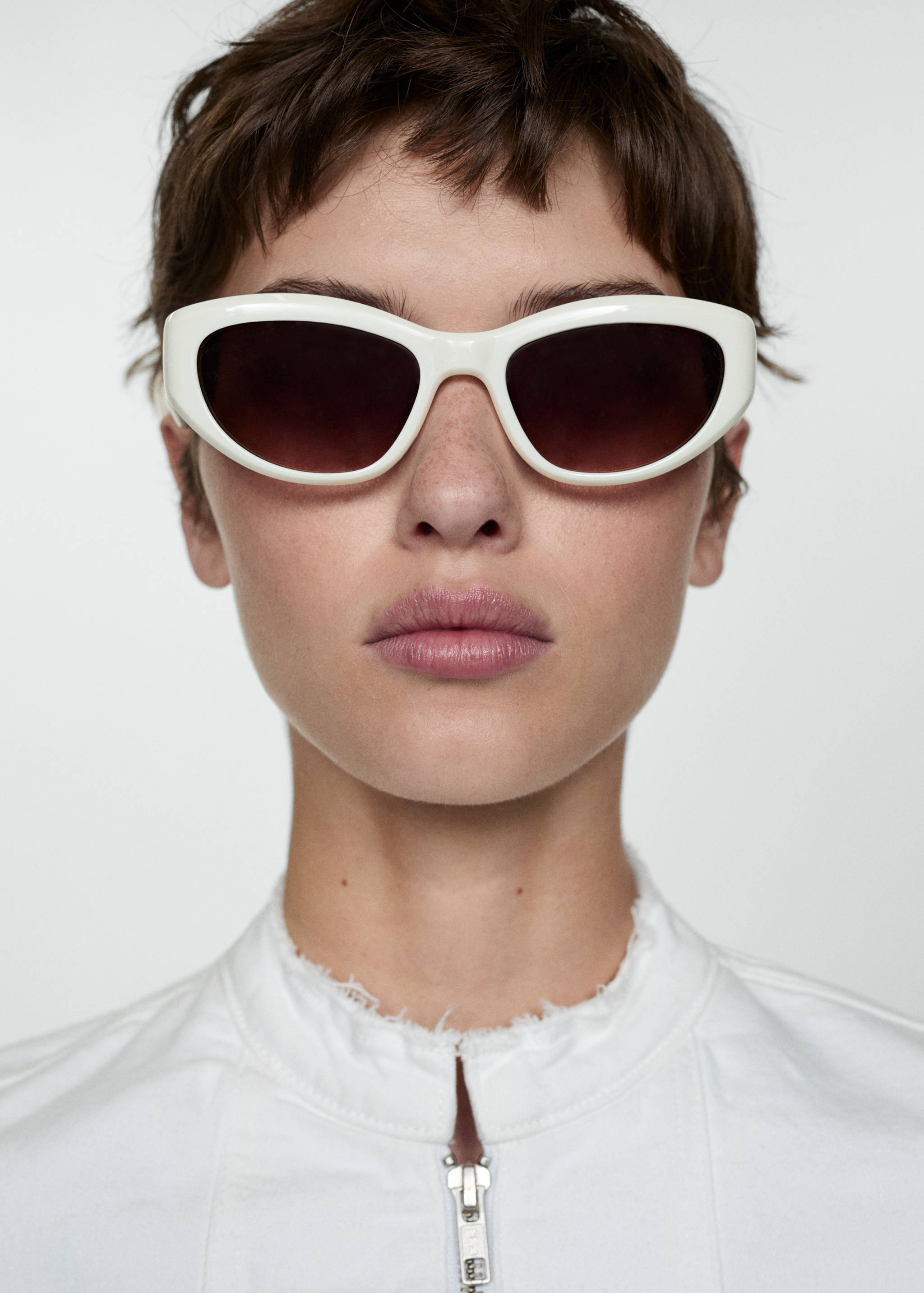 جاكيت جينز بسحاب - تفاصيل المنتج 1