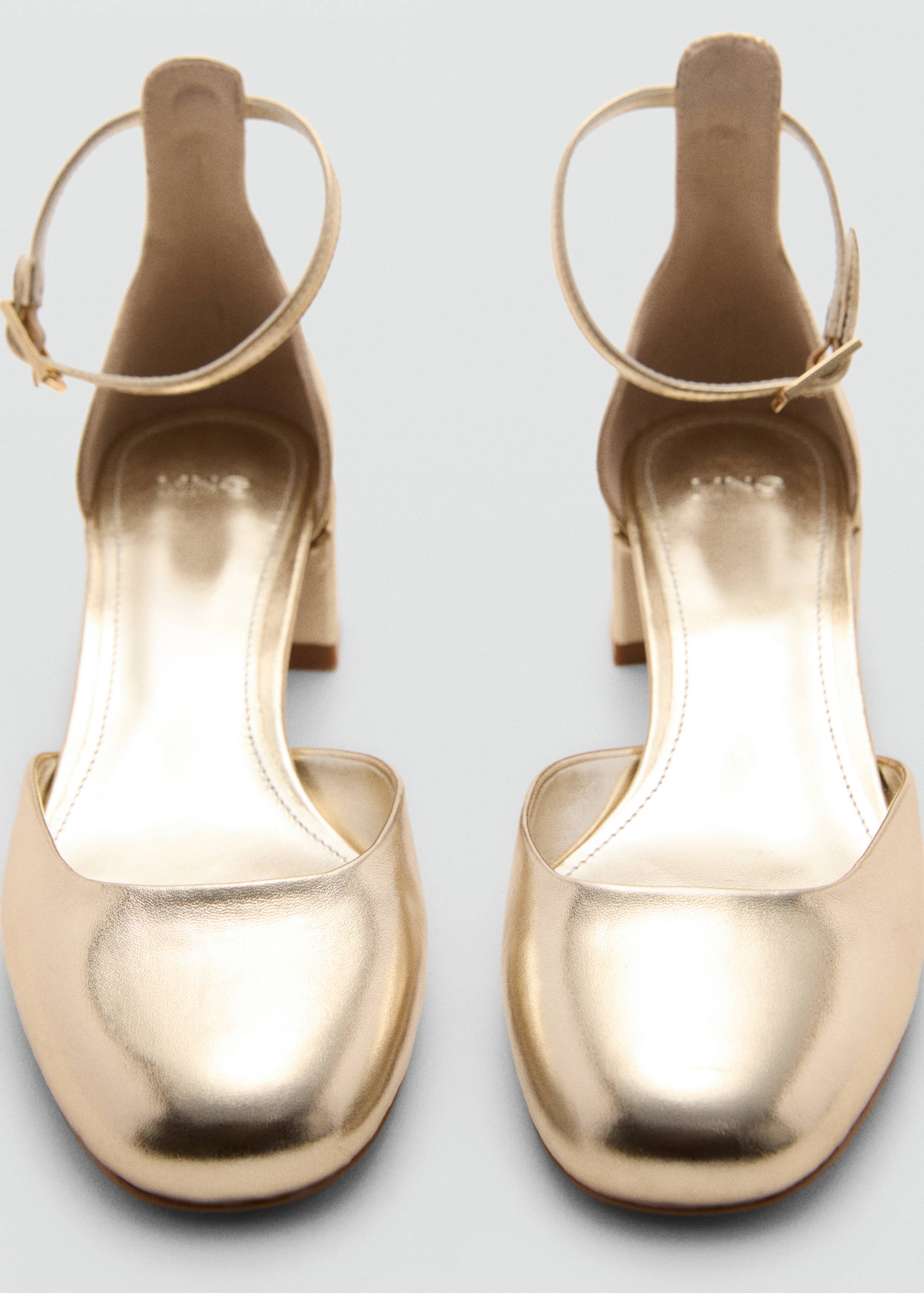 Patent-effect stiletto-heel shoes - Details of the article 2