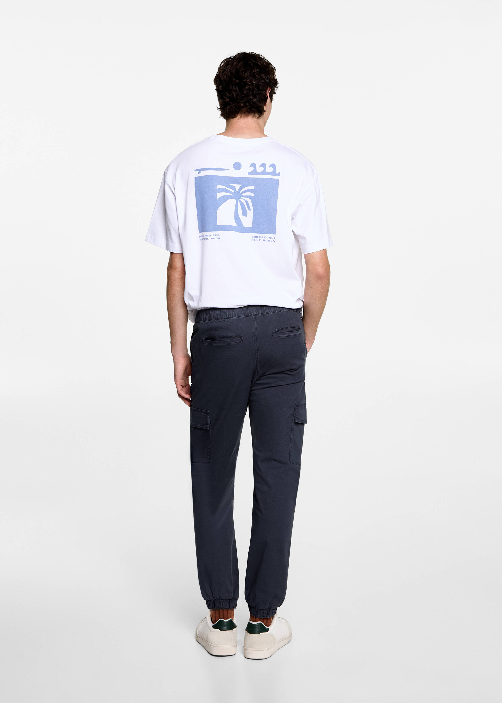 Jogger kargo pantolon - Ürünün arkası