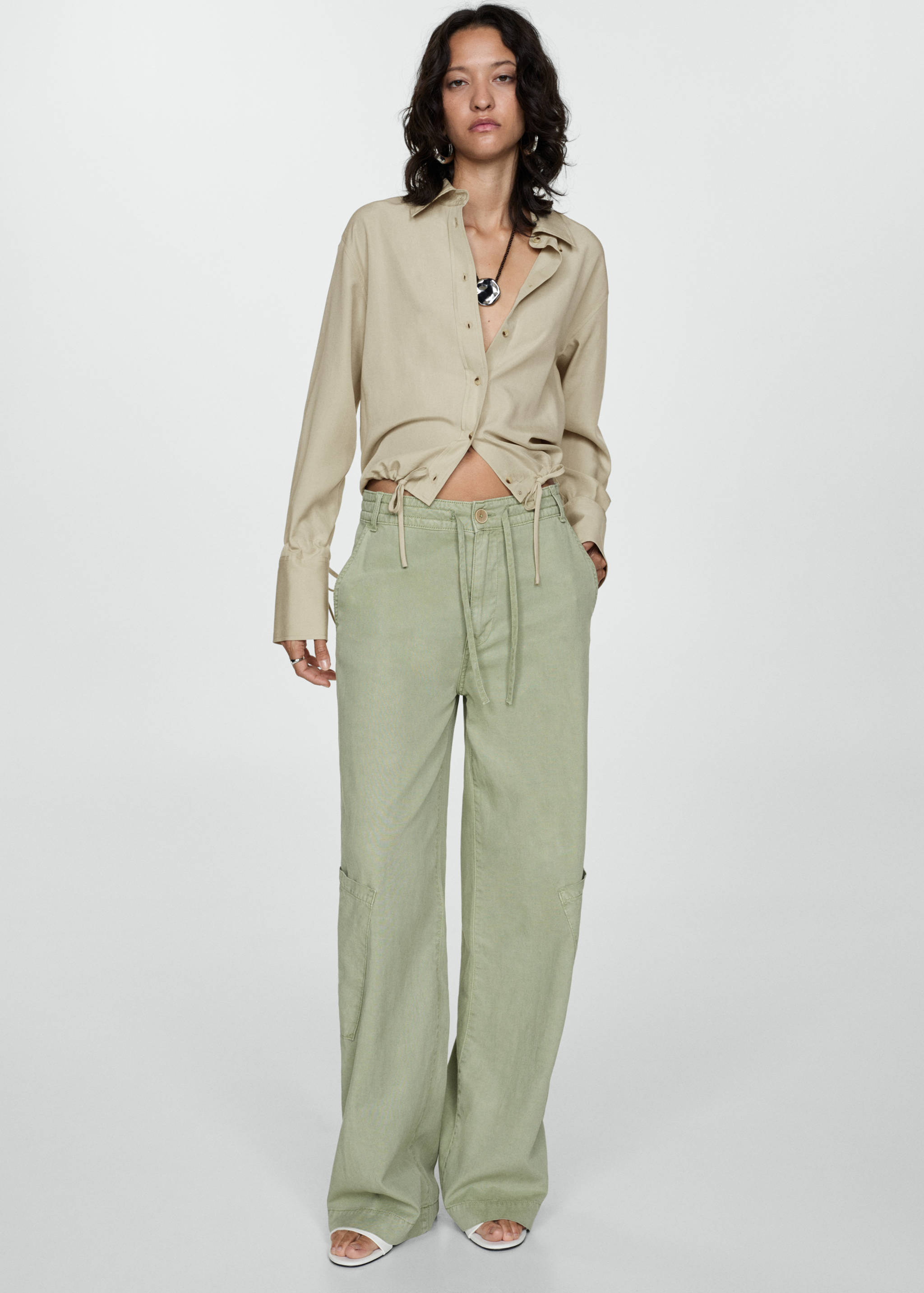 Lyocell shirt with bow - Details of the article 2