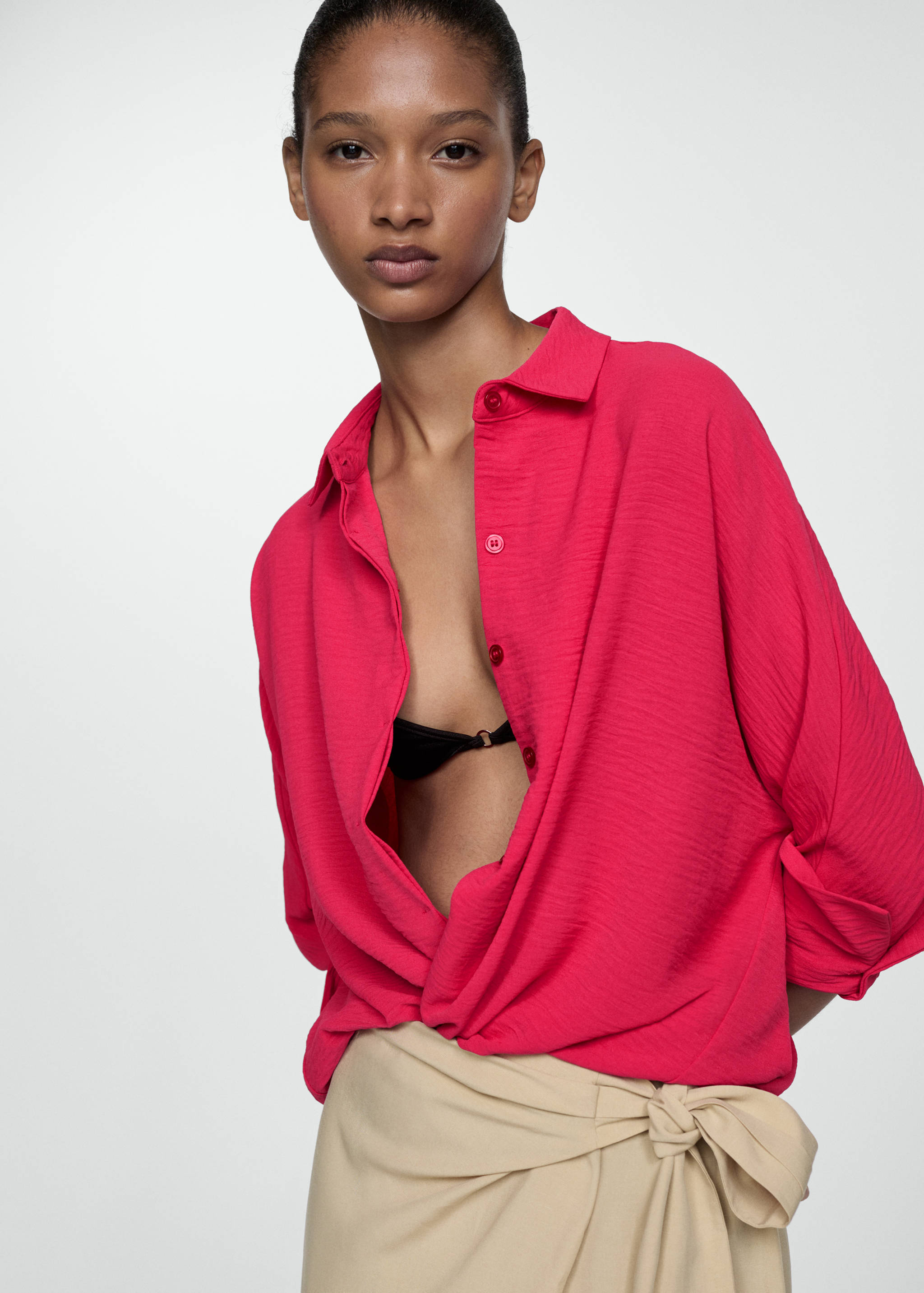 Textured flowy blouse - Details of the article 2