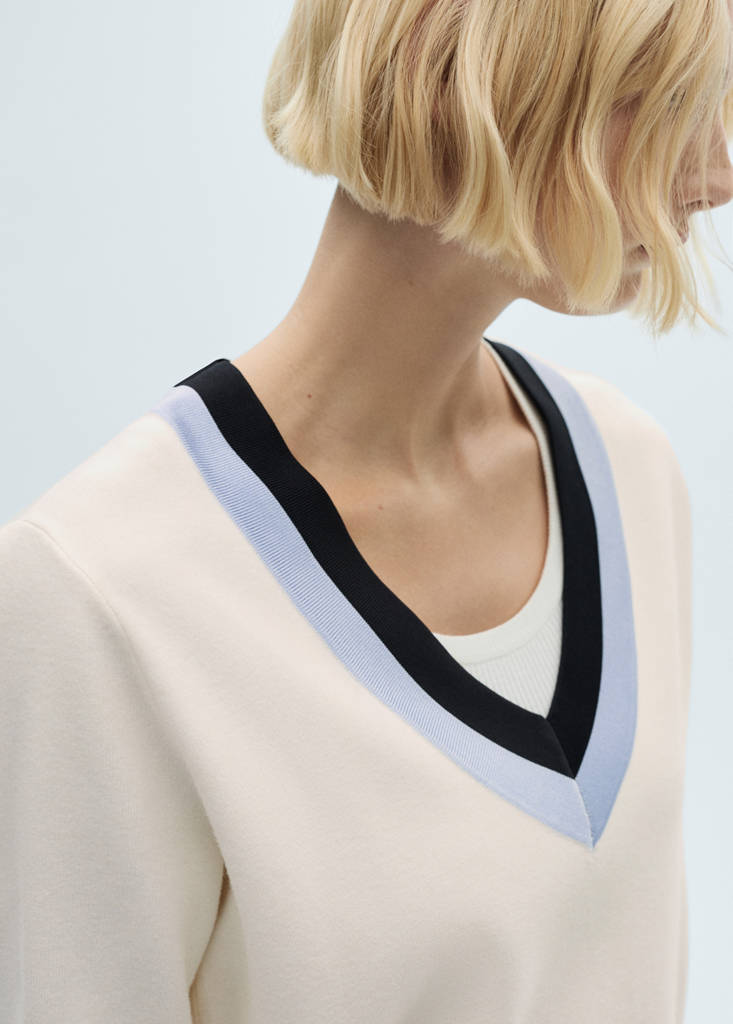 Striped sweater detail — Ecru