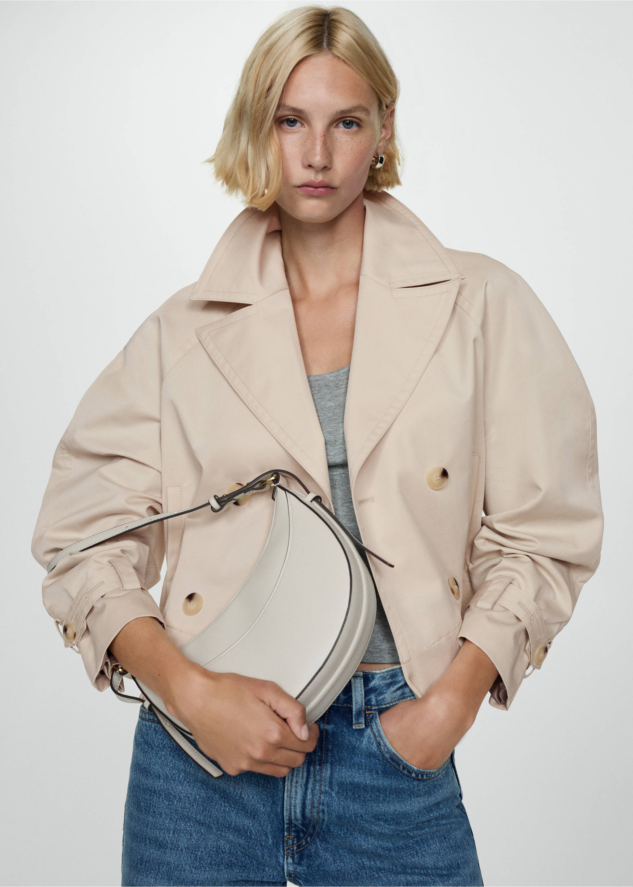 Double-breasted cropped trench coat - Medium plane, Beige. Ref: 77034017-00.
