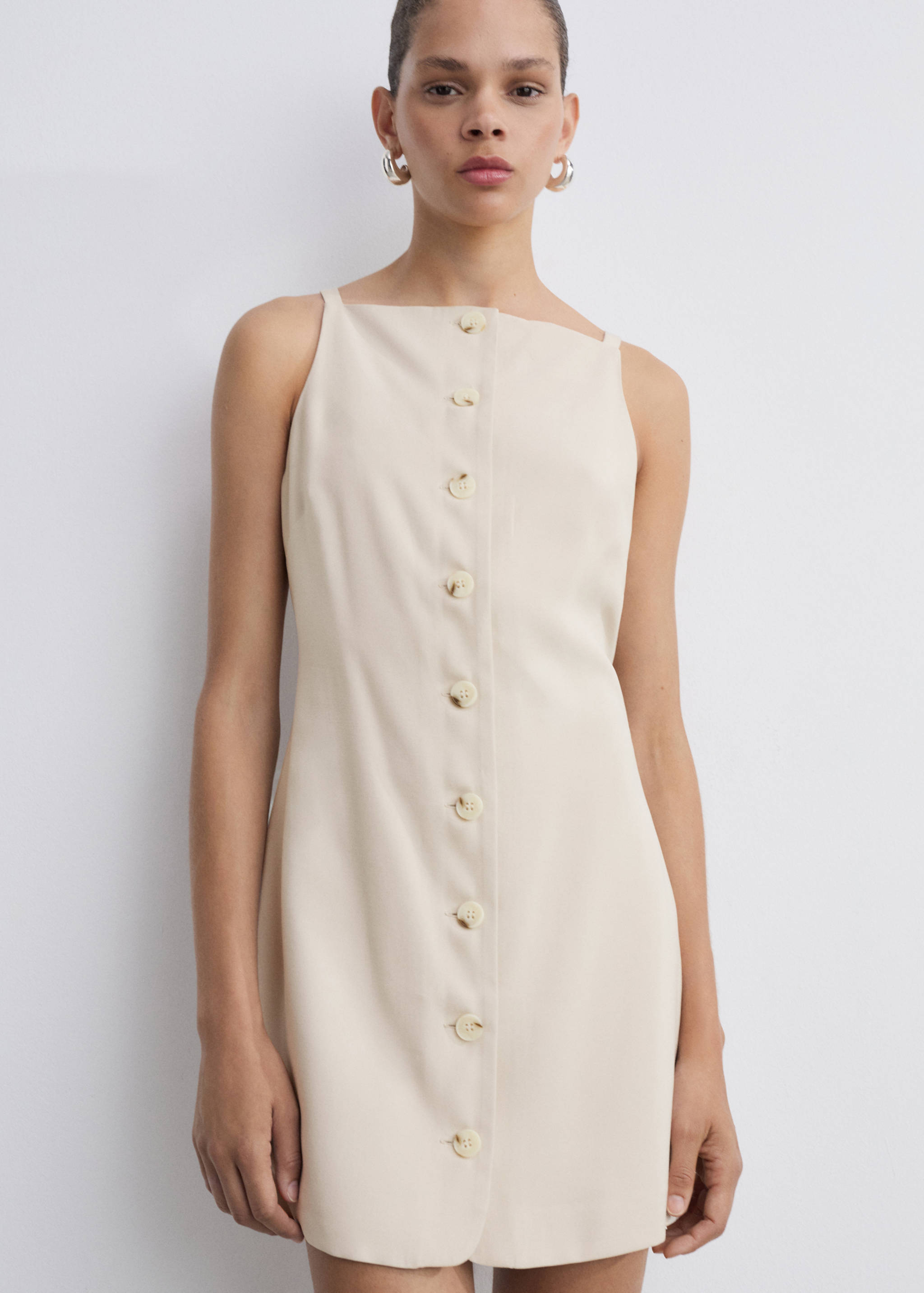 Vestido corto botones - Plano medio