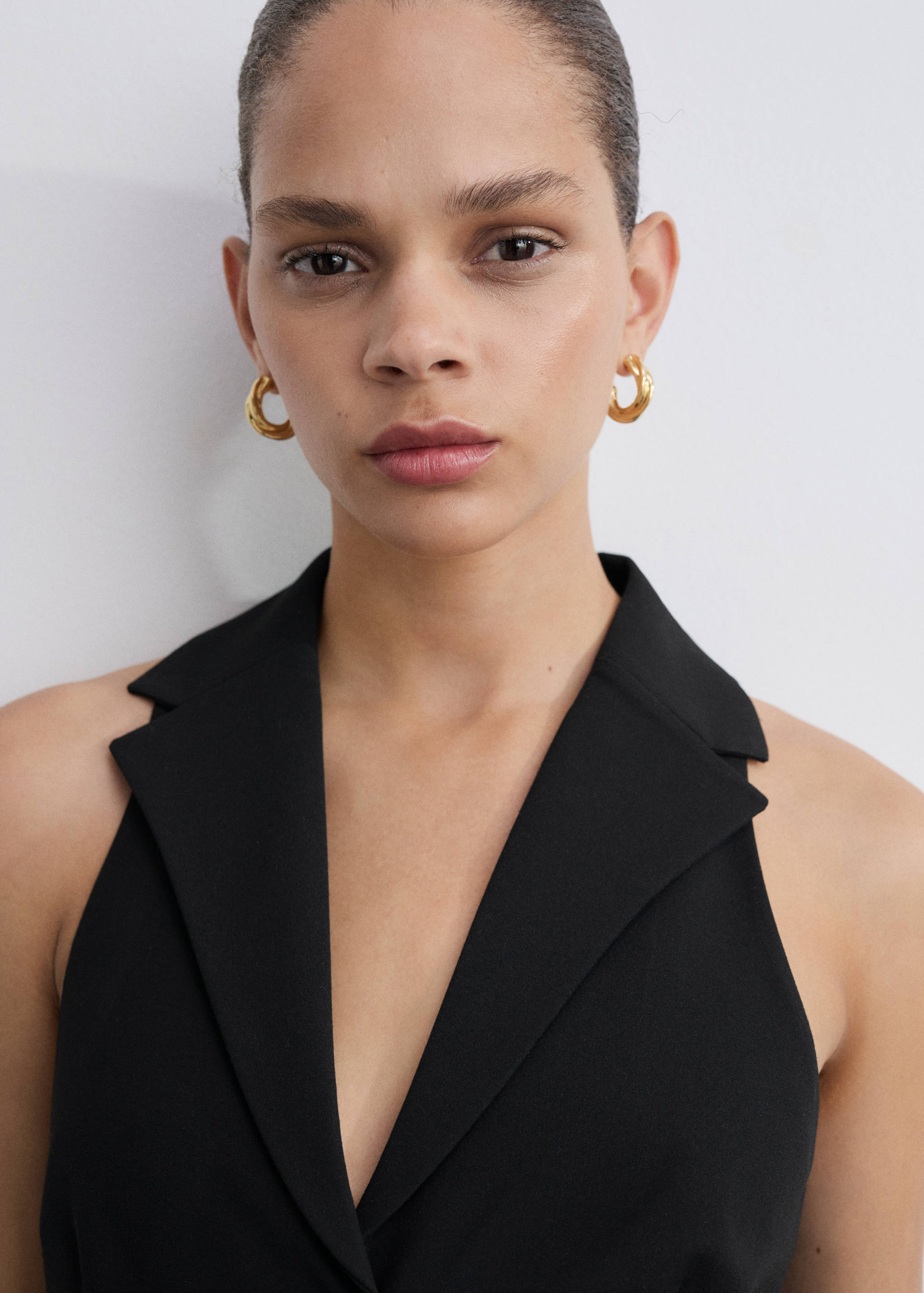 Short dress with lapel - Details of the article 1