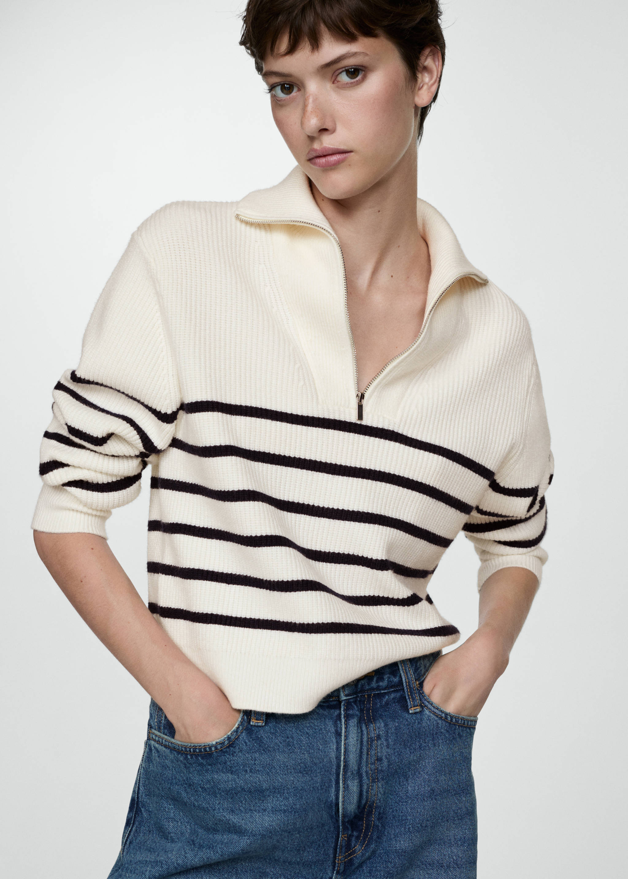 Striped sweater with zip - Medium plane