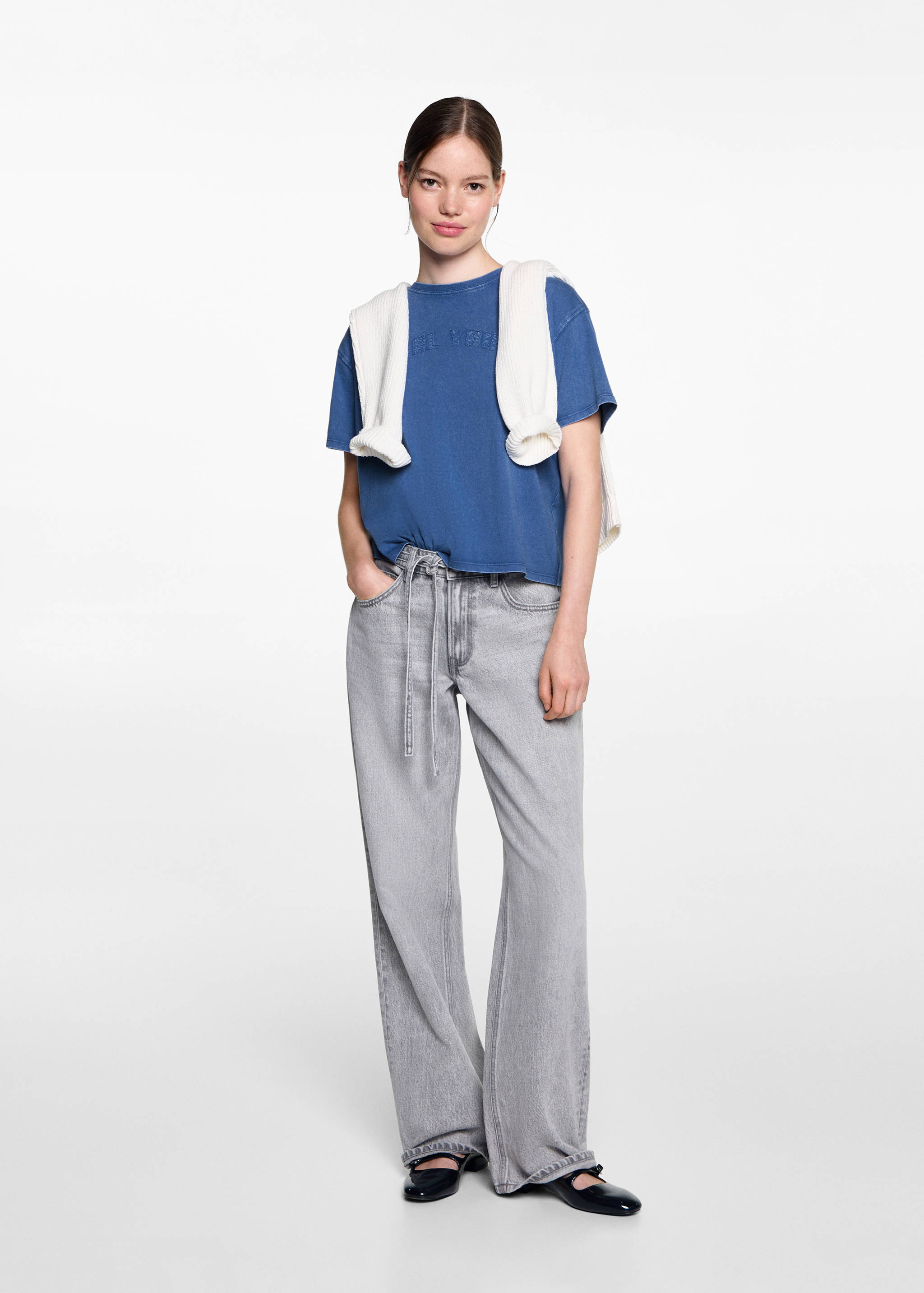 T-shirt message brodé - Plan général