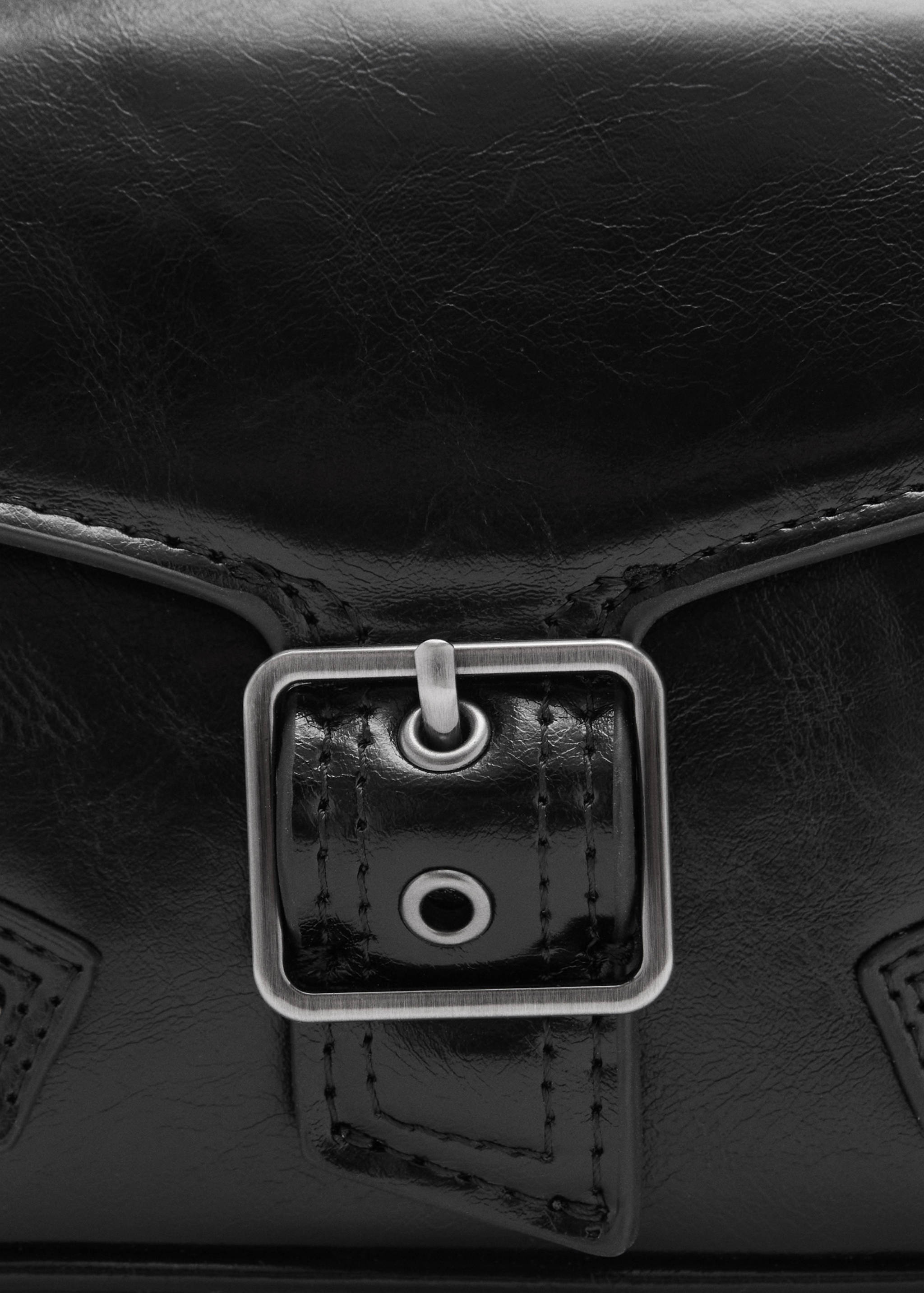 Shoulder bag with buckle - Details of the article 1