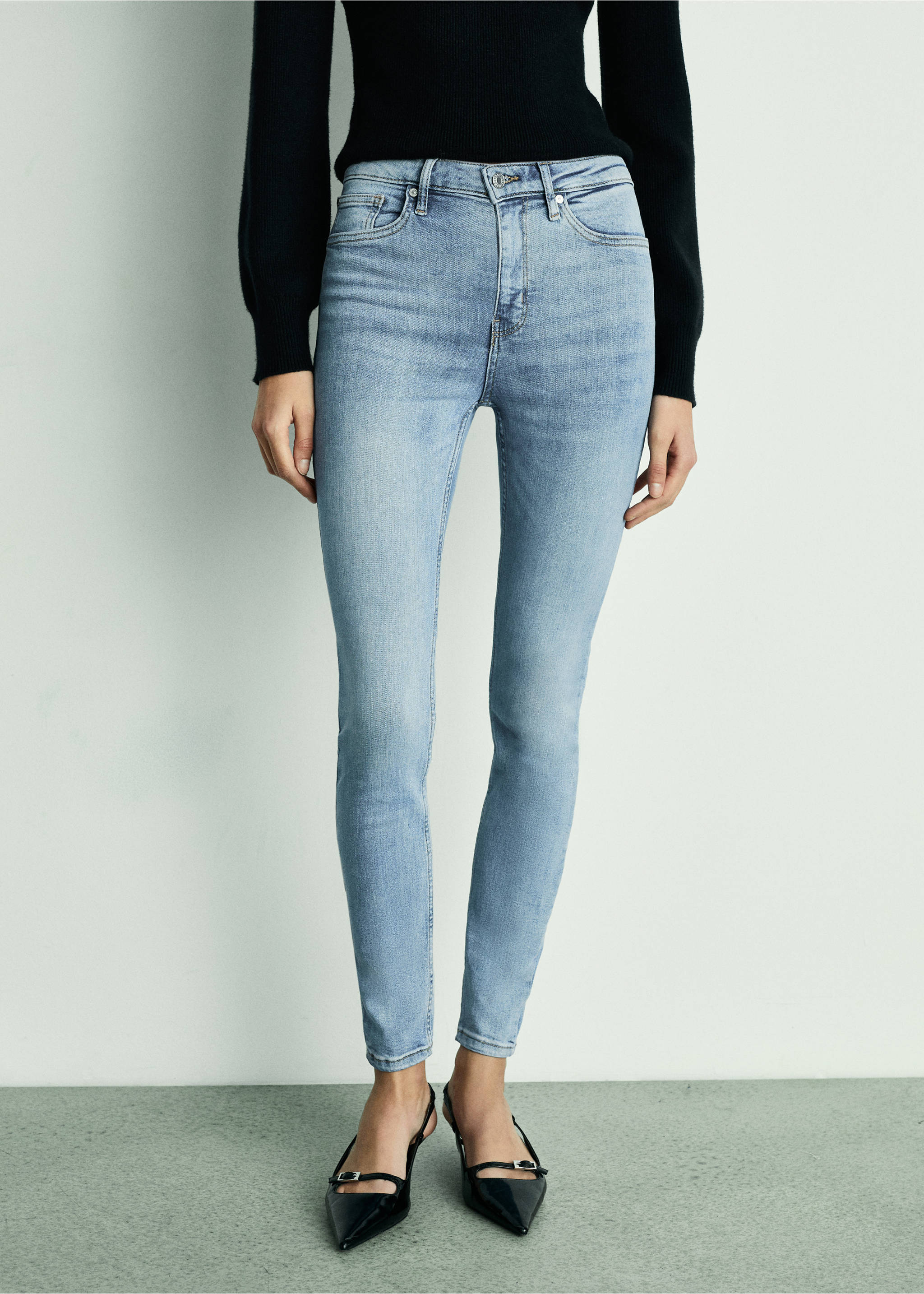 High-rise skinny jeans - Medium plane, Medium Blue. Ref: 77034060-00.
