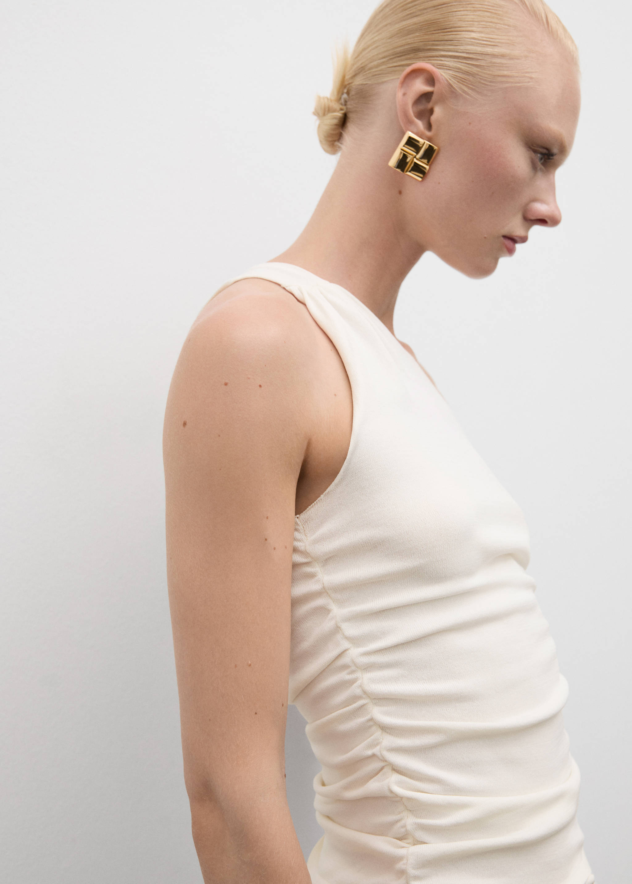 Top motif asymétrique - Plan moyen