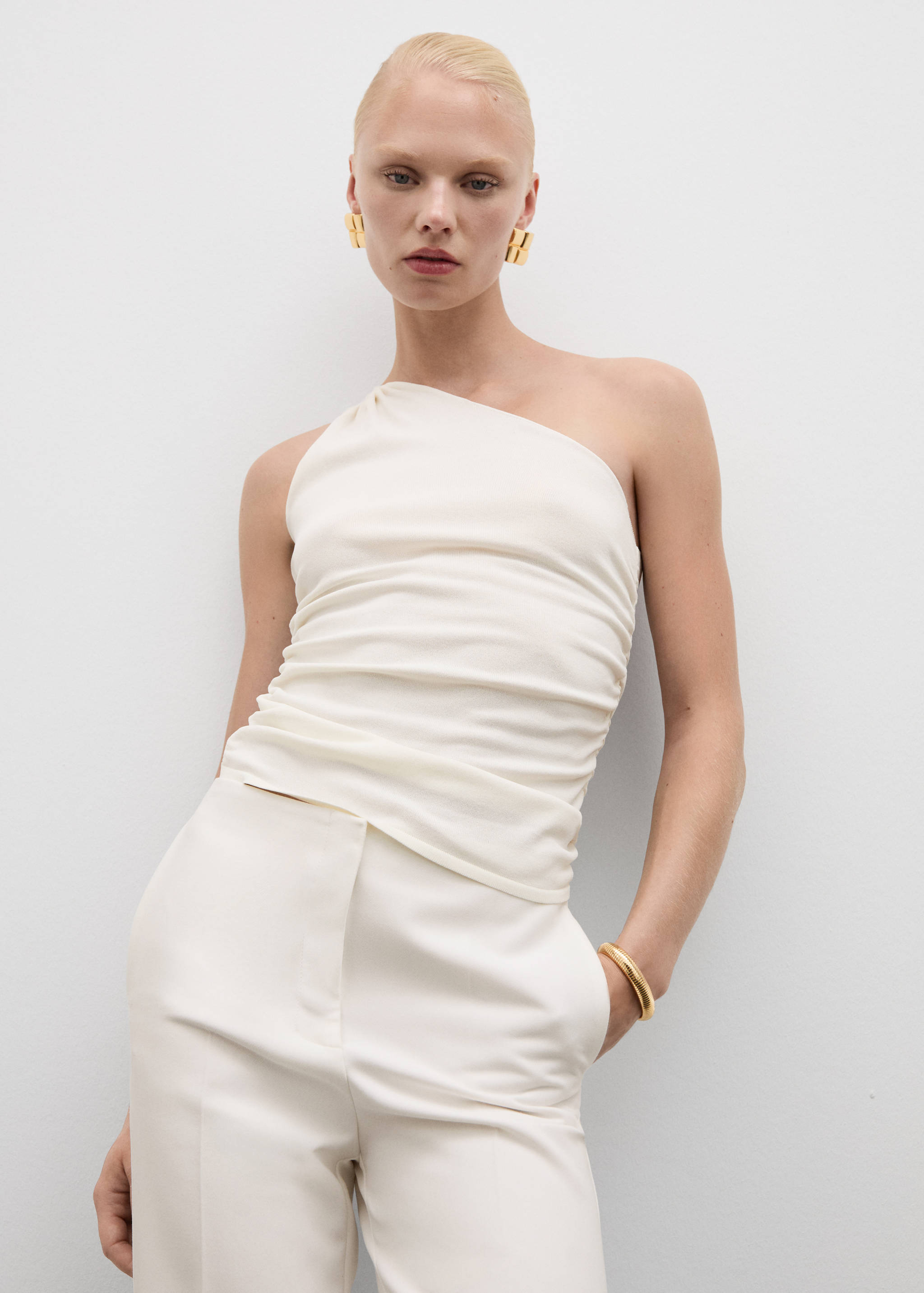 Top motif asymétrique - Détail de l'article 6