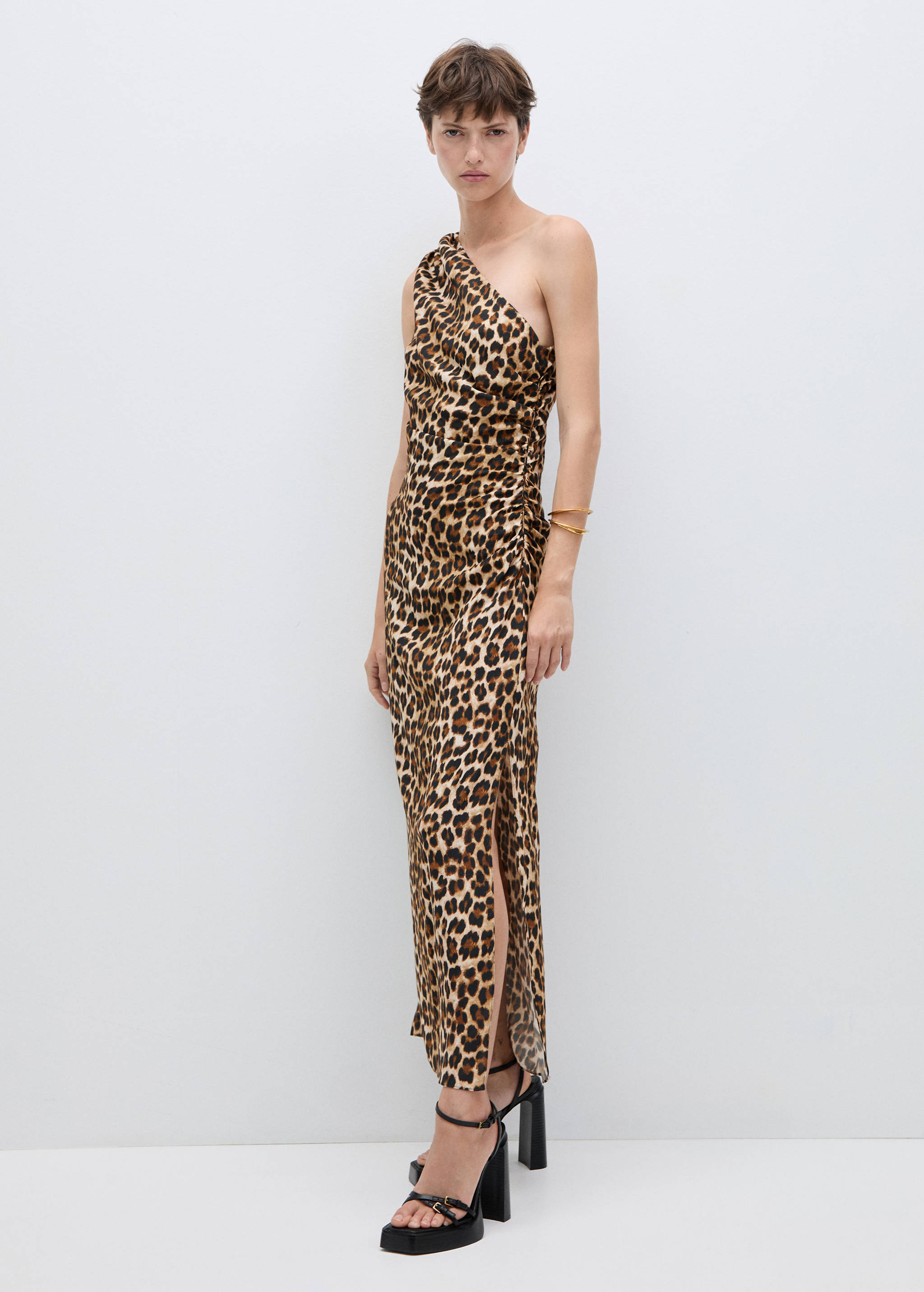 Asymmetrical animal-print dress - General plane