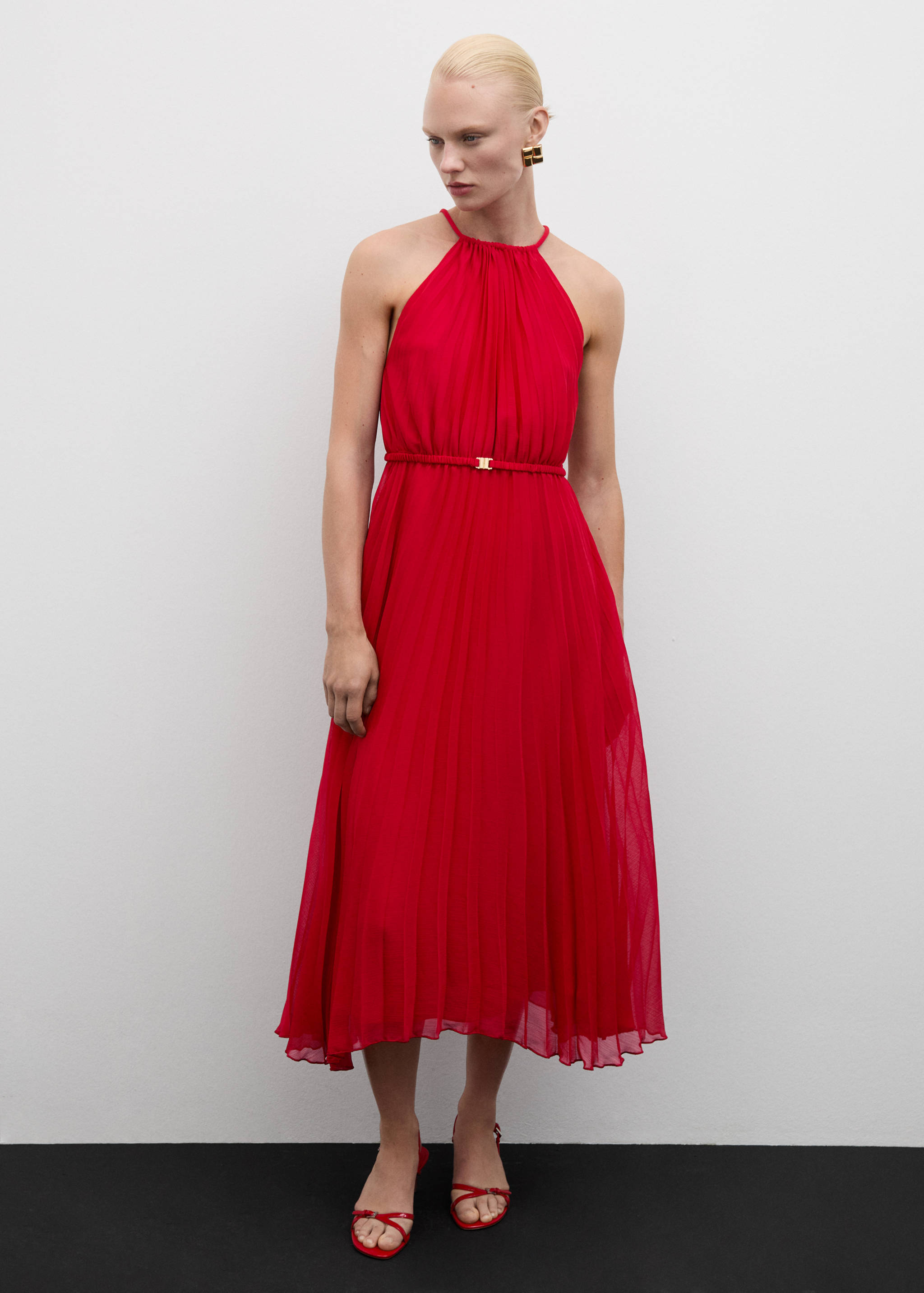 Belt pleated dress - General plane