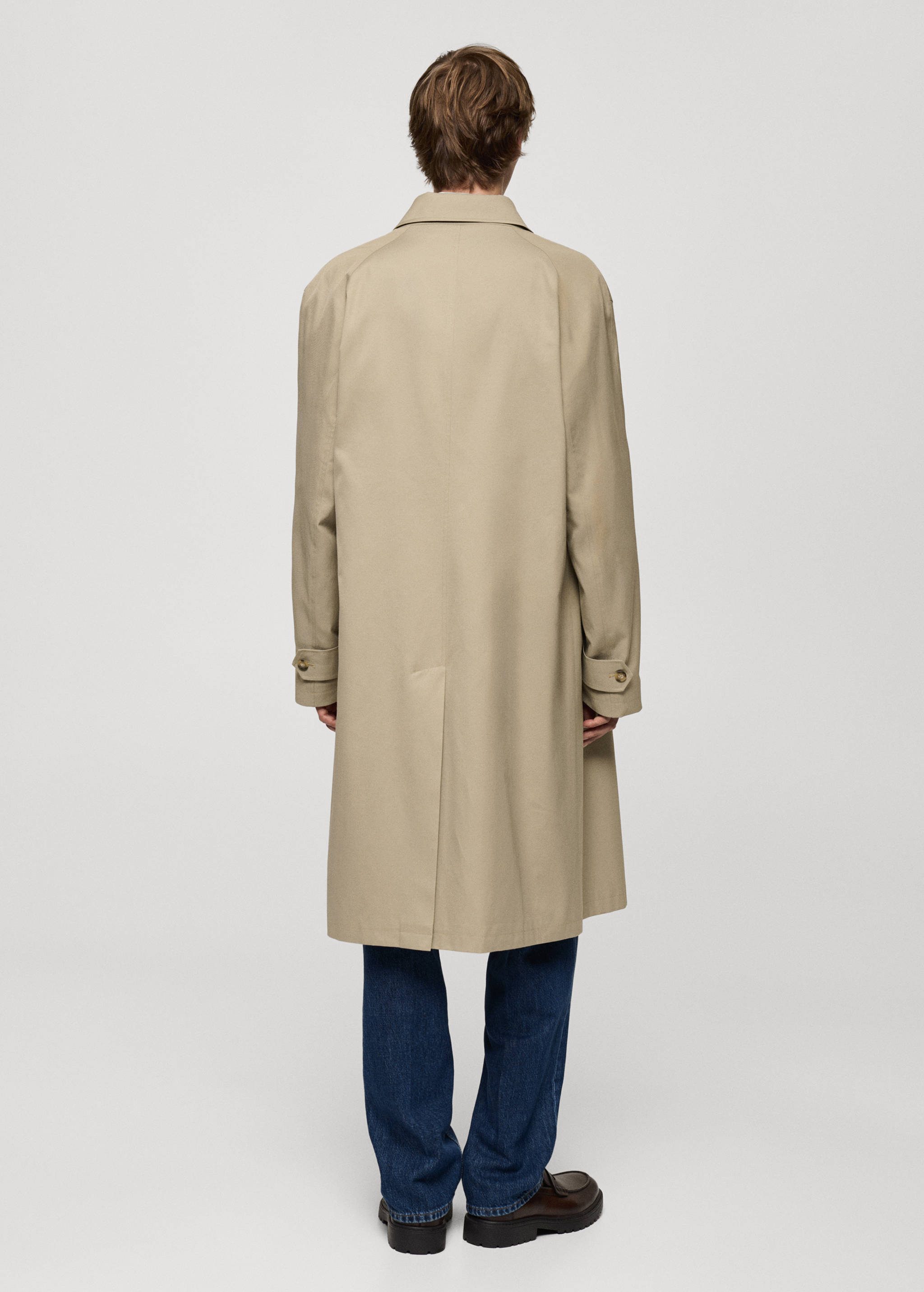 Relaxed-fit water-repellent trench coat - Reverse of the article