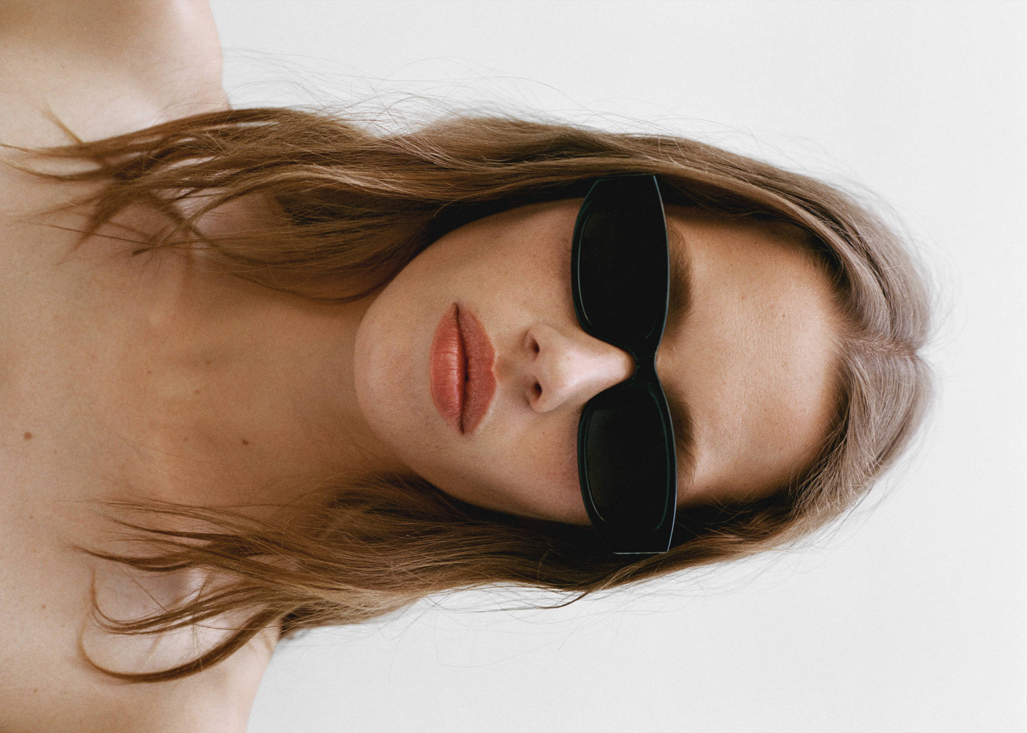 Resin frame sunglasses - Panoramic plane