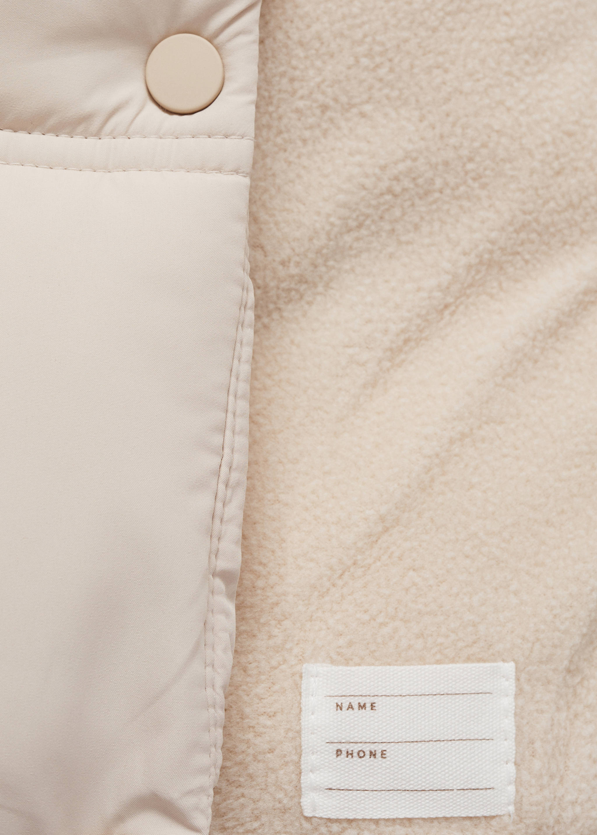 Quilted gilet with hood - Details of the article 0