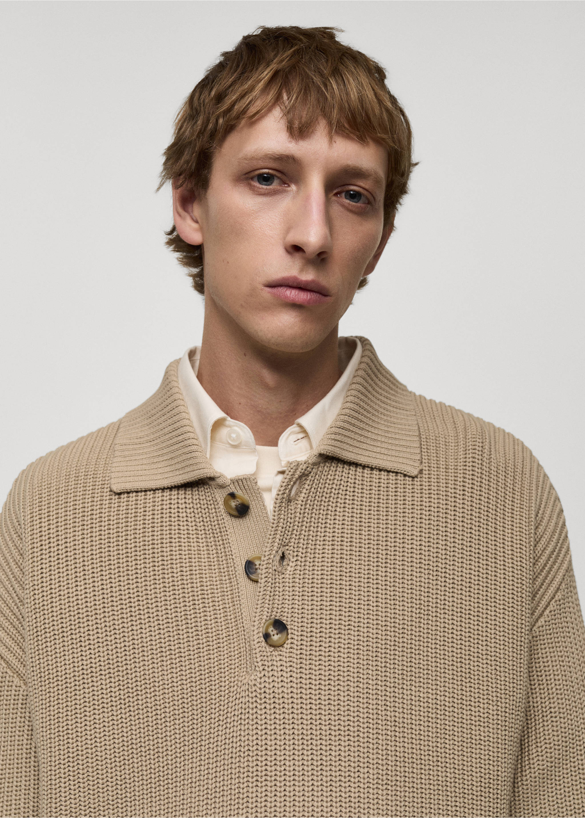 Chunky ribbed polo sweater - Details of the article 1, Light/Pastel Grey. Ref: 77034446-00.