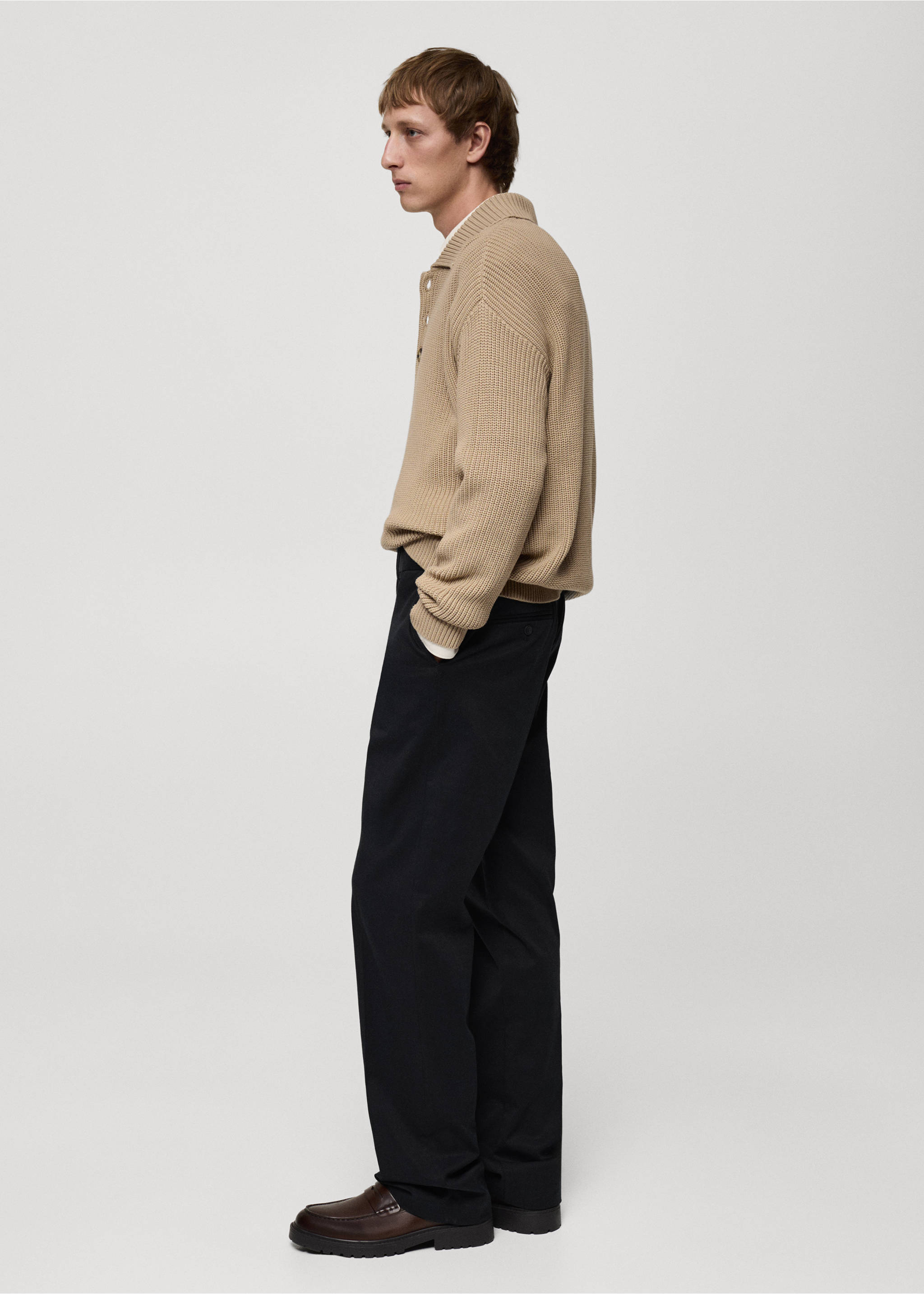 Chunky ribbed polo sweater - Details of the article 2, Light/Pastel Grey. Ref: 77034446-00.