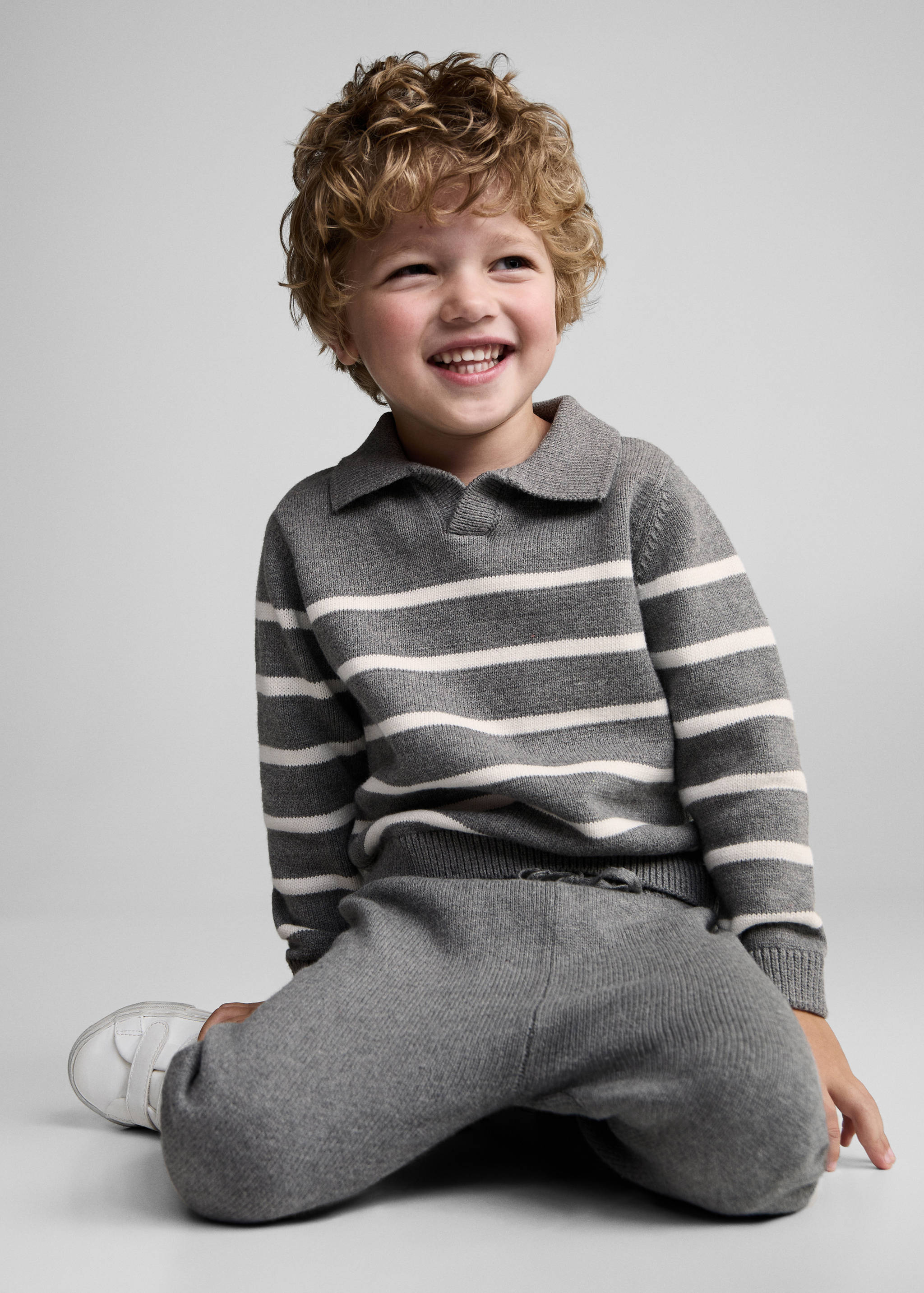 Pull-over col polo - Plan moyen