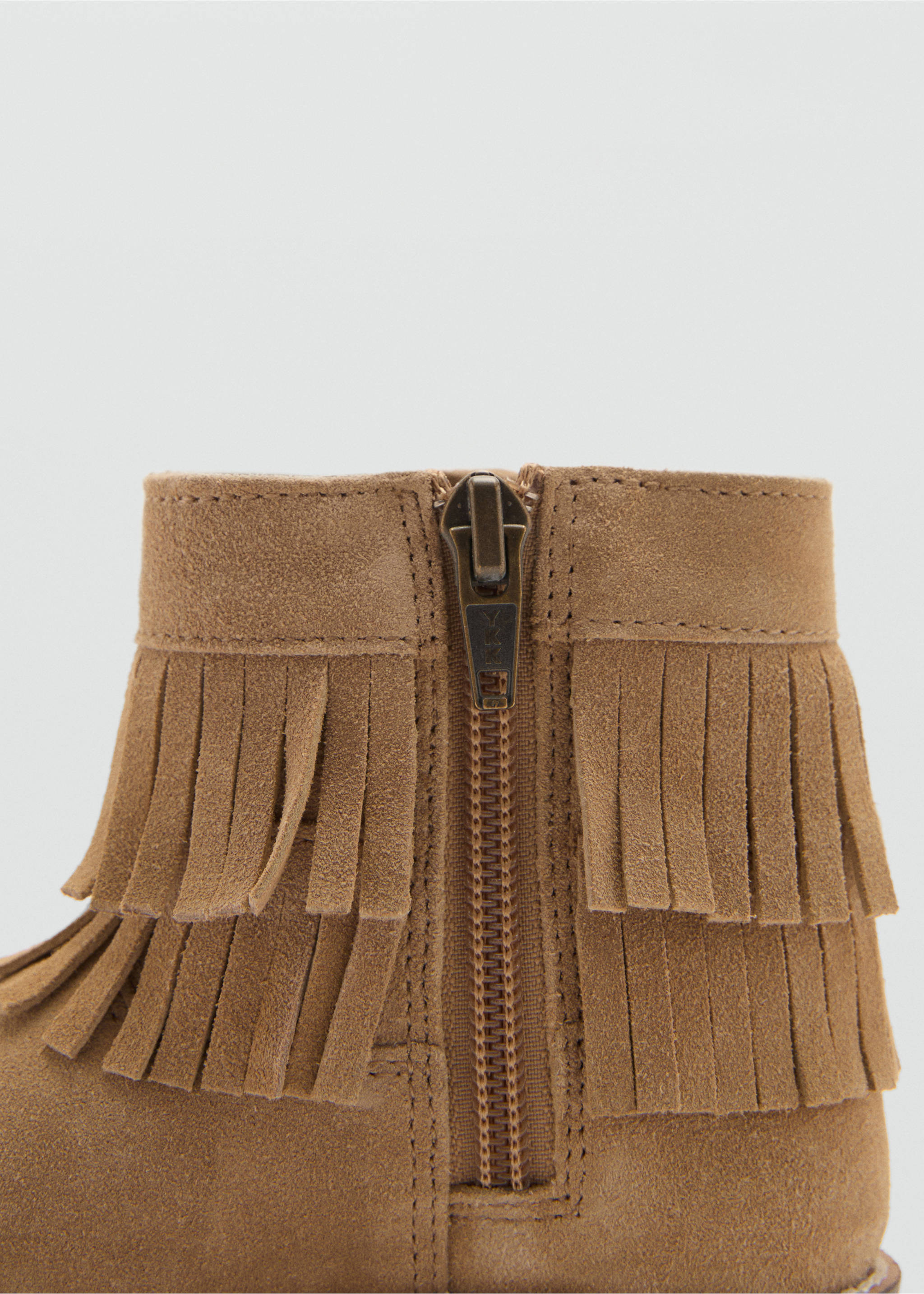Fringed leather boots - Details of the article 2, Beige. Ref: 77035146-00.