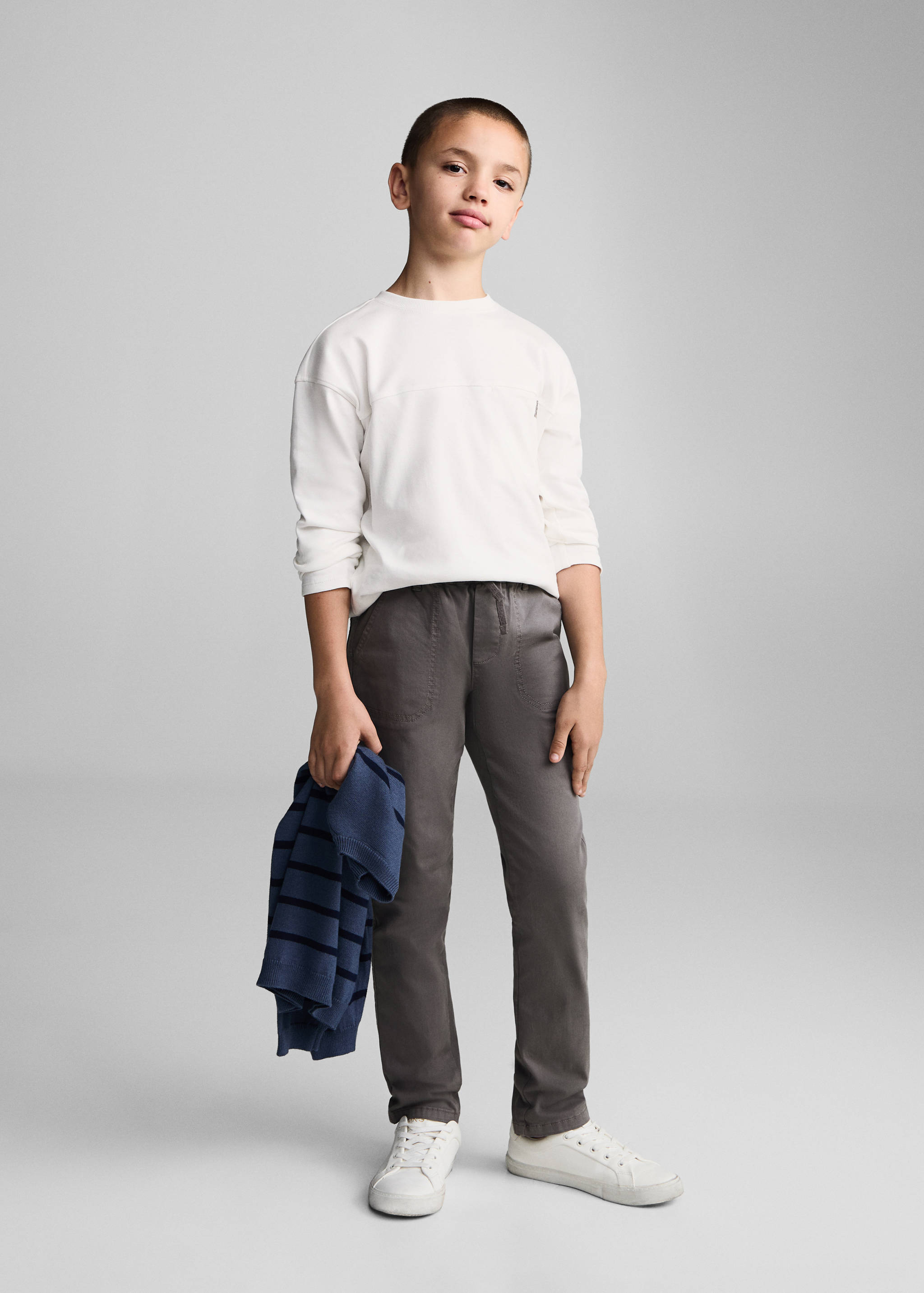 Pantalón cintura elástica - Plano general