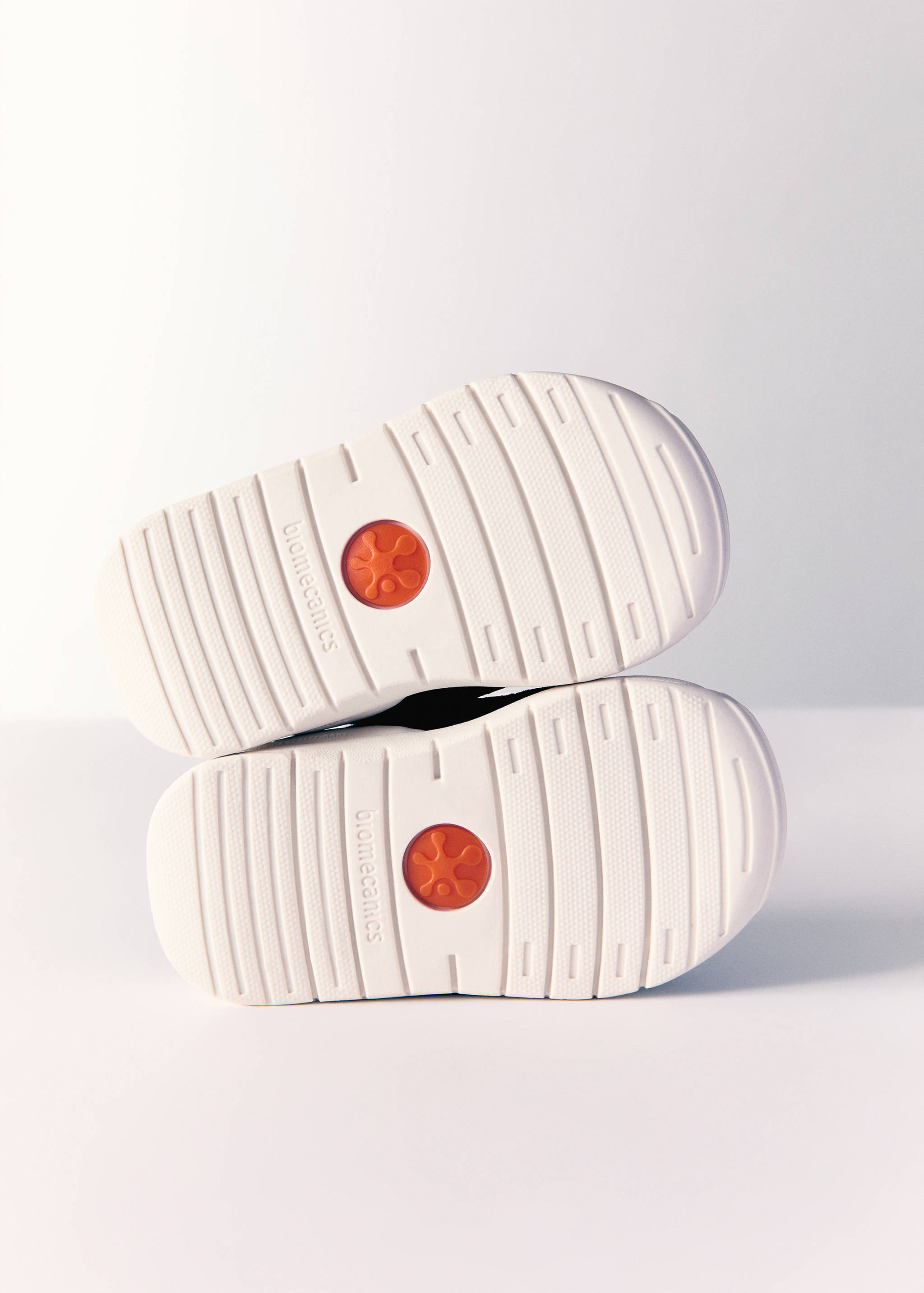 Biomecanics sports skin - Details of the article 2