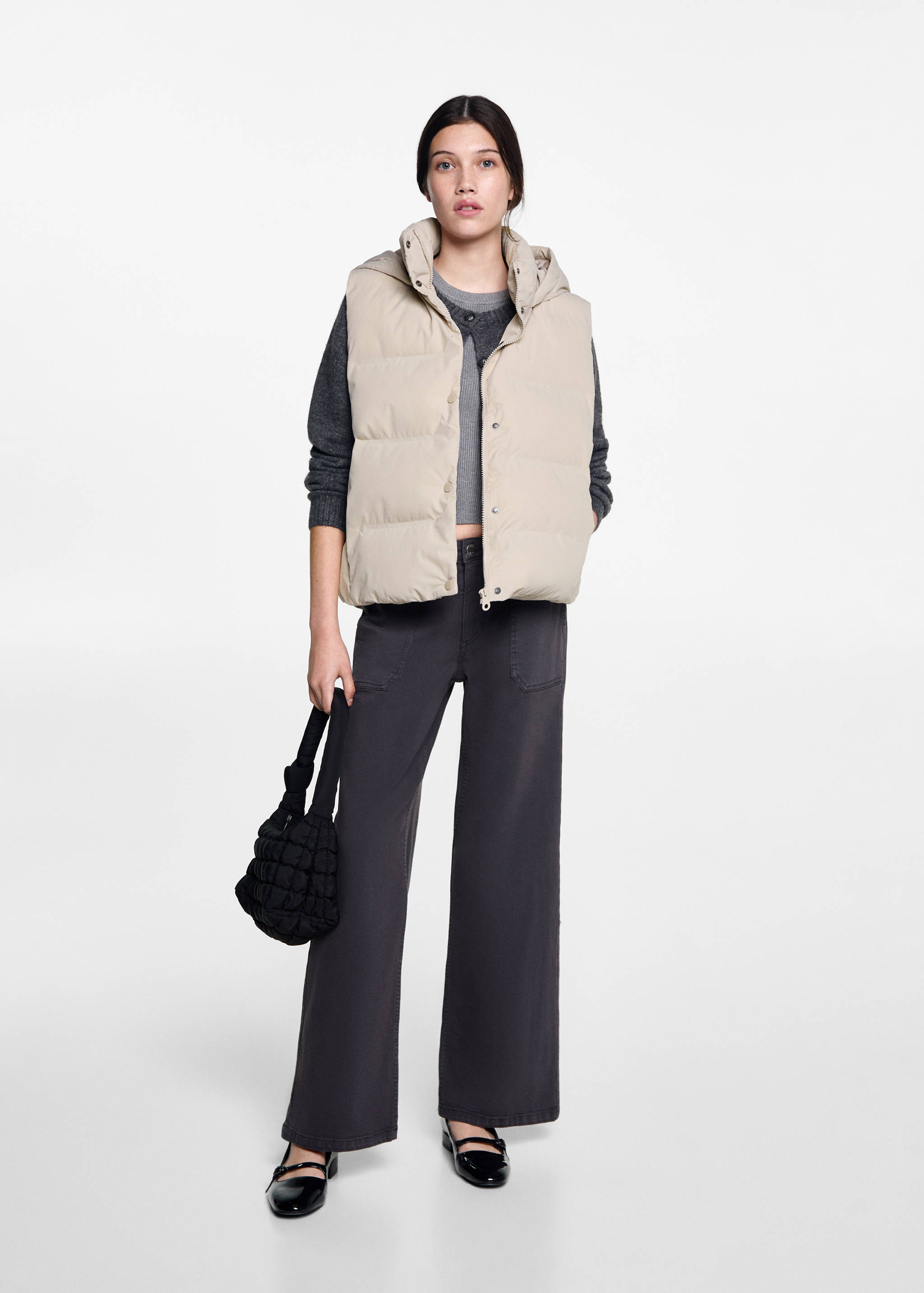 Quilted vest with hood - General plane