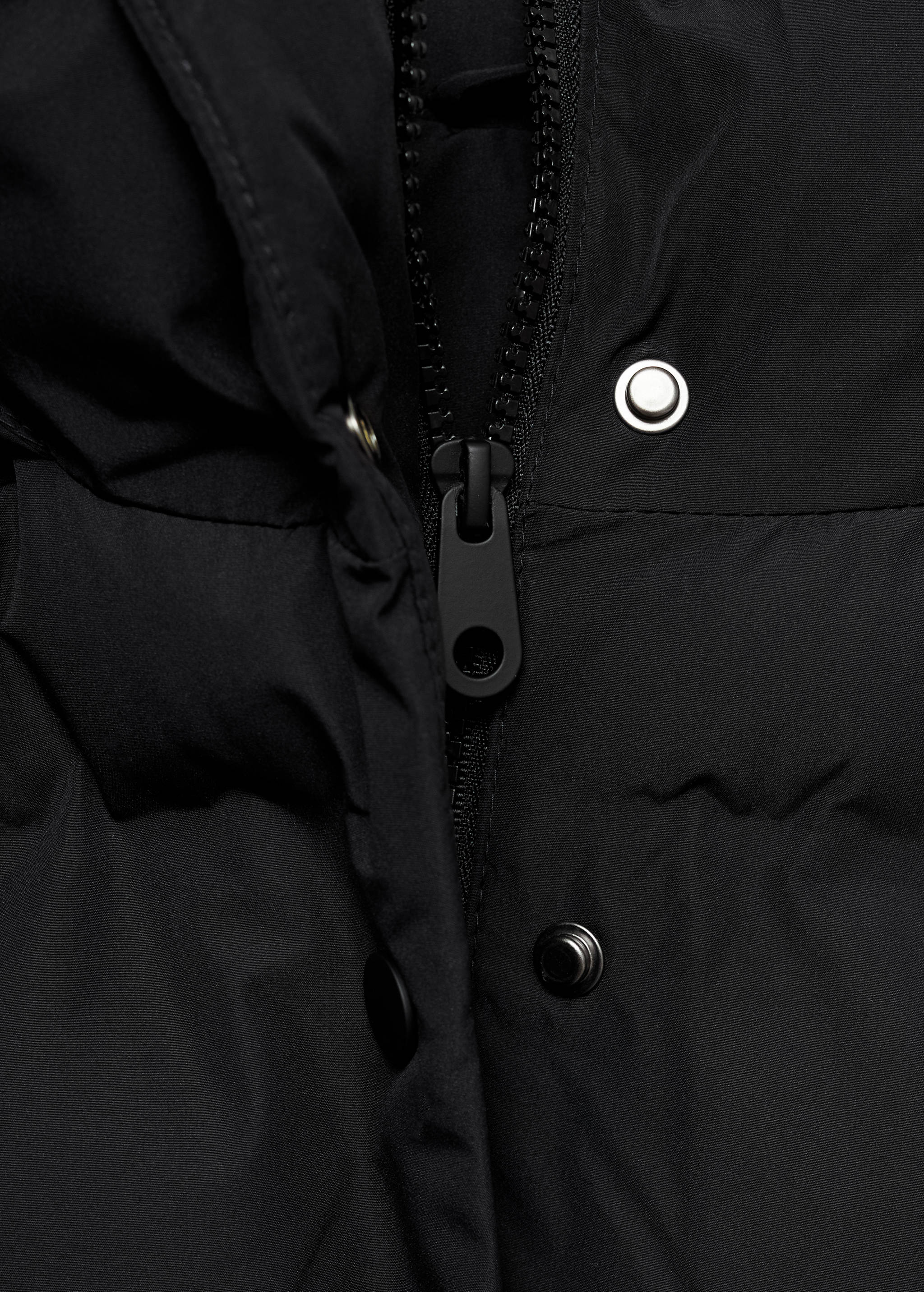 Quilted vest with hood - Details of the article 8