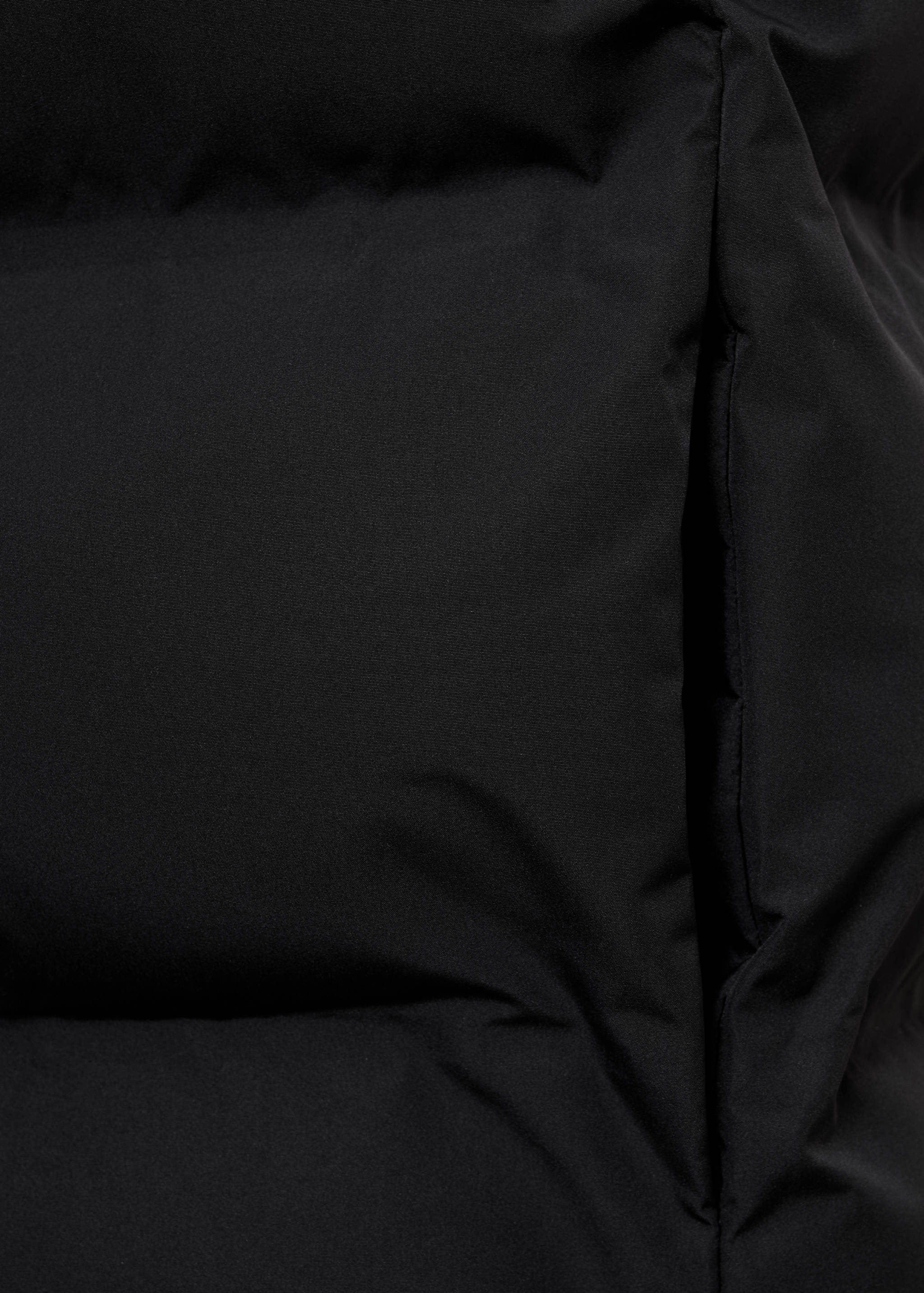 Quilted vest with hood - Details of the article 0