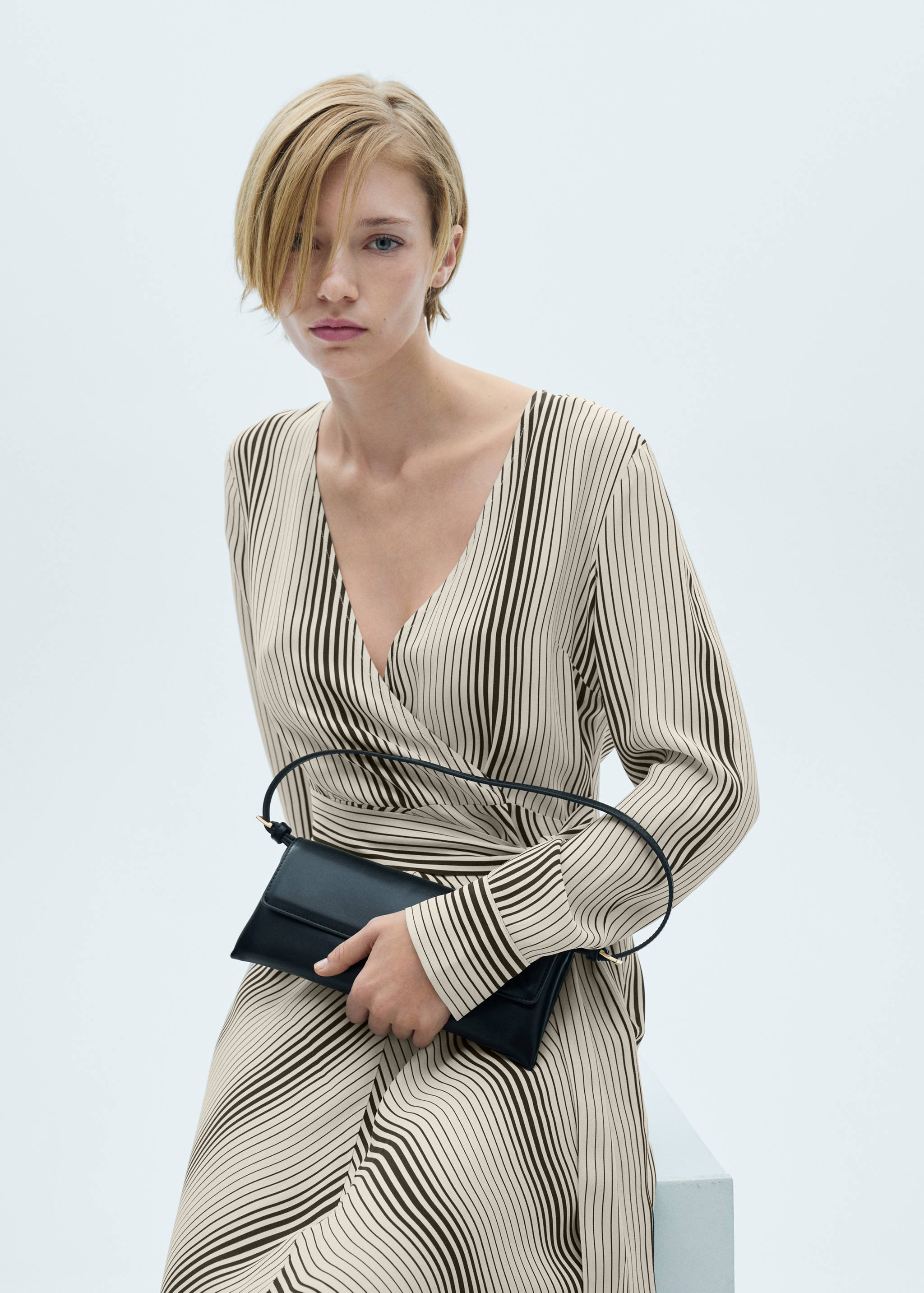 Stripe-print dress with bow - Details of the article 3