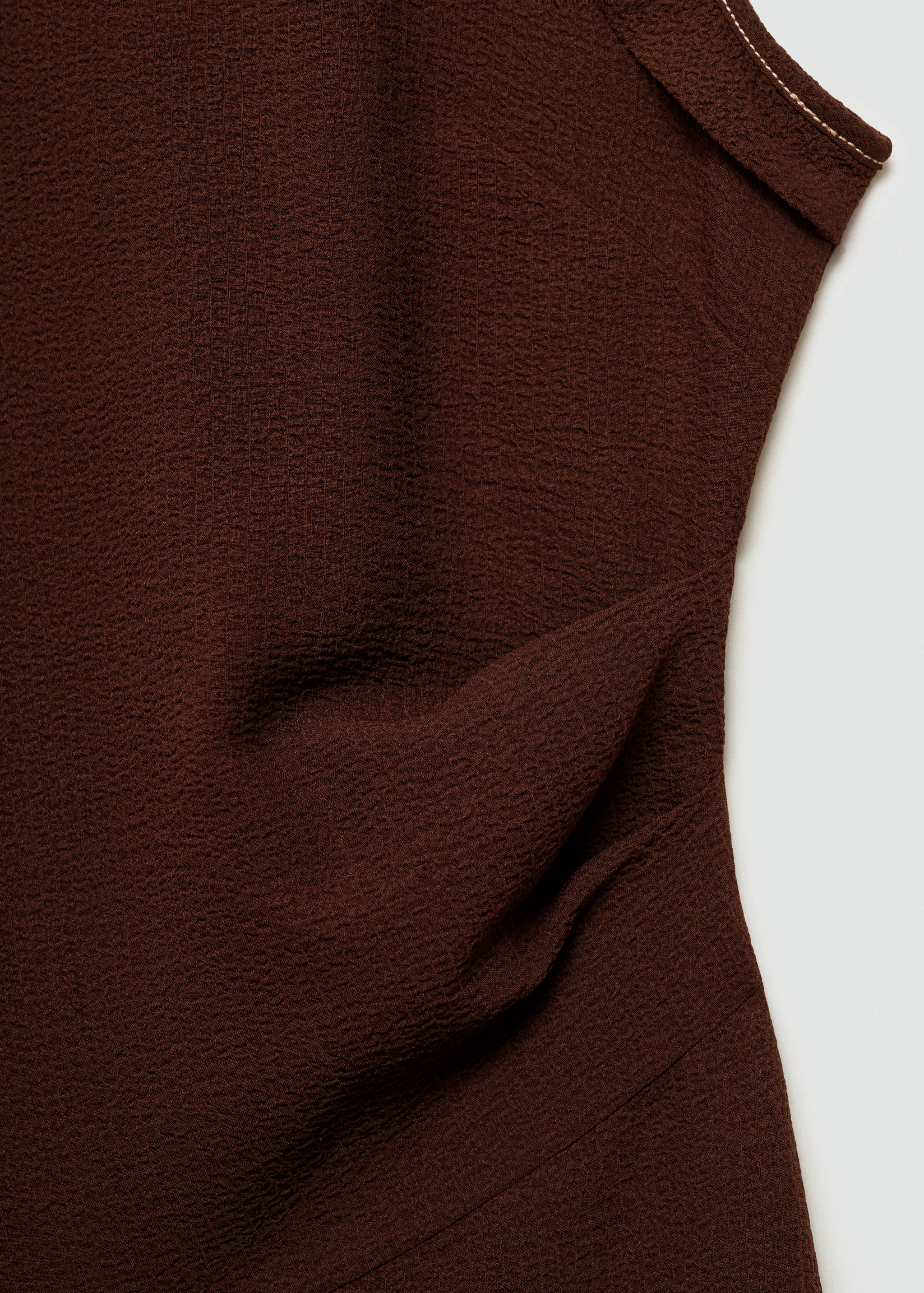 Midi-dress with decorative stitching - Details of the article 8