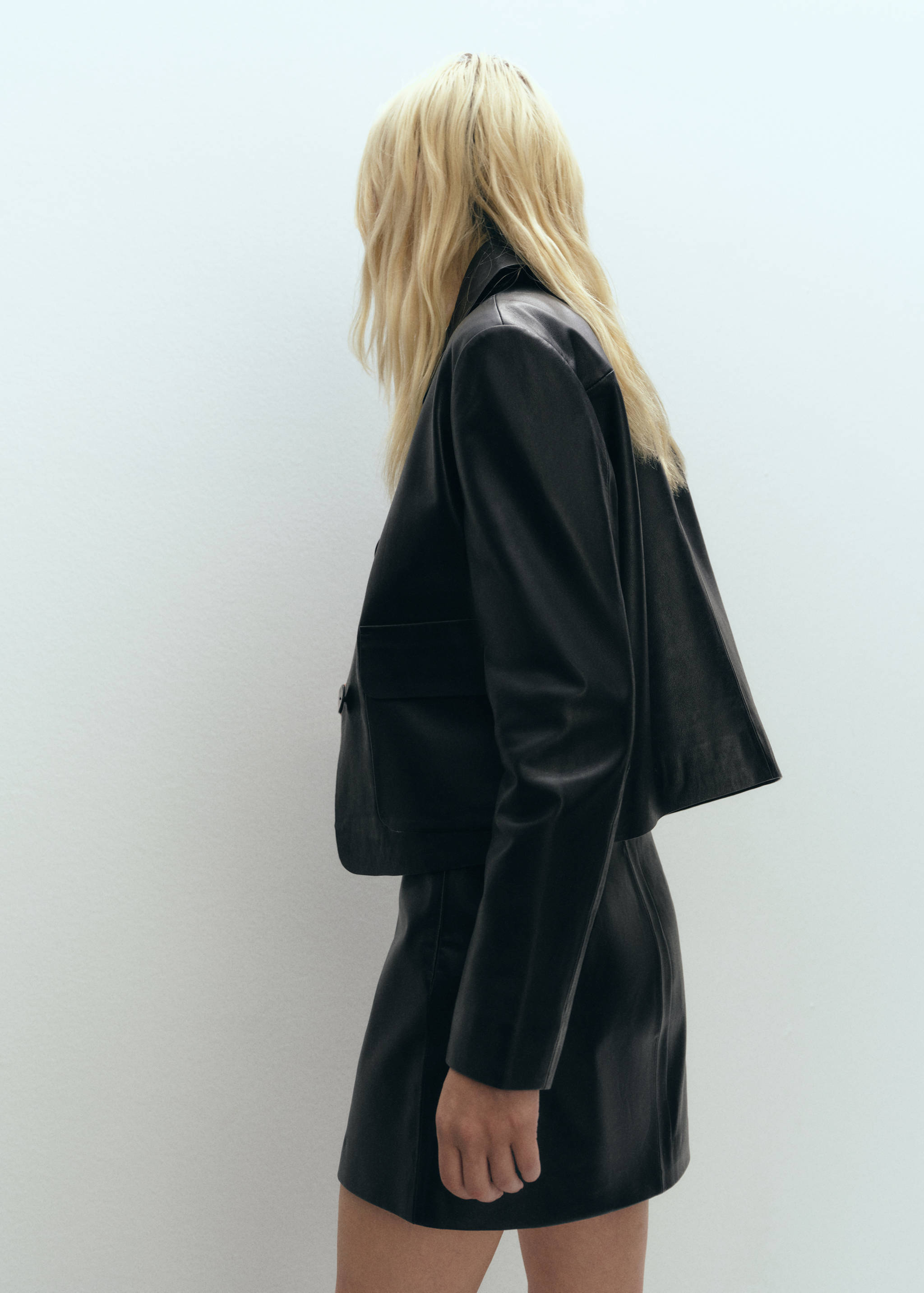 Кожаная куртка с пуговицами - Обратная сторона изделия