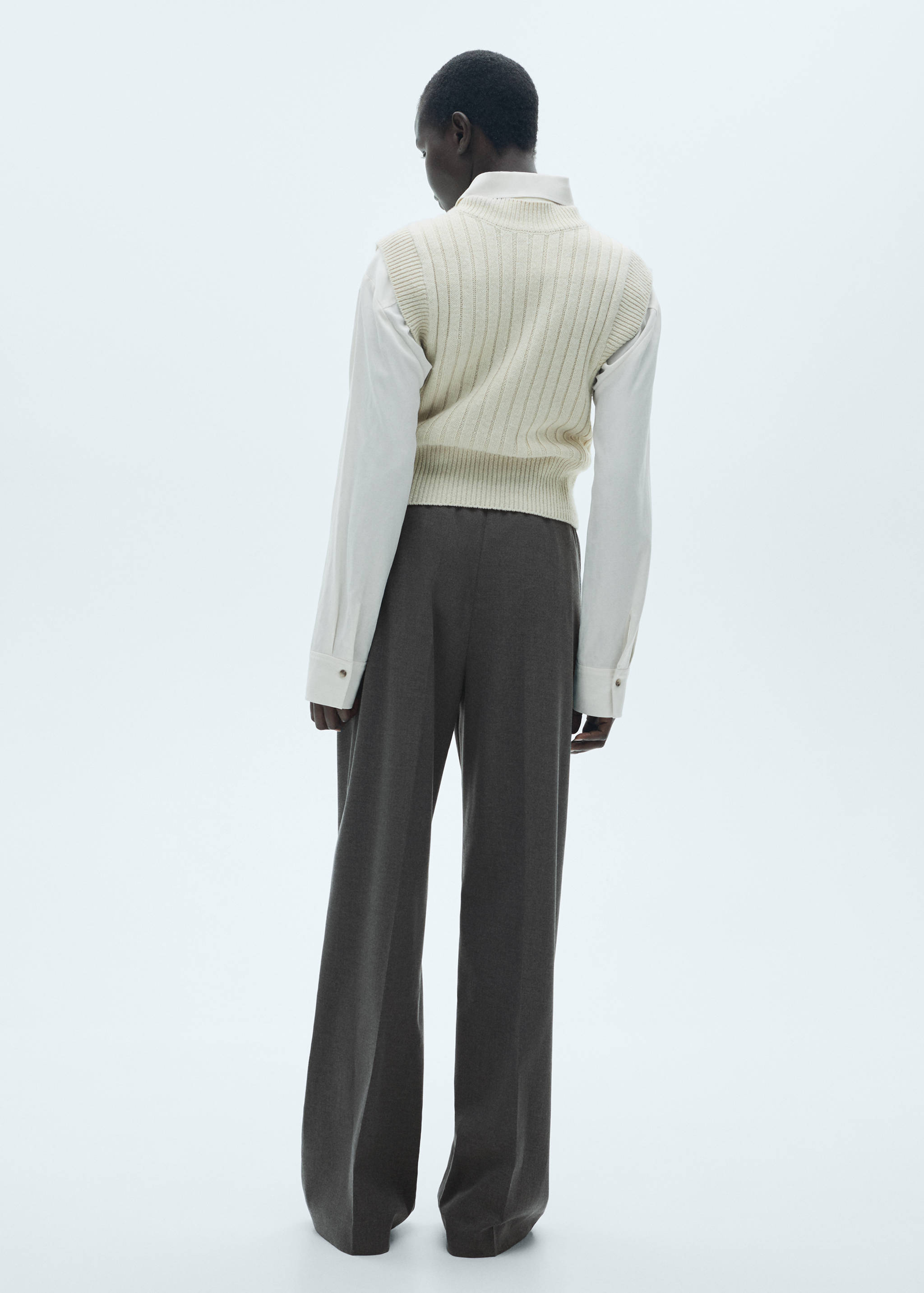 Beli bağcıklı düz kesim pantolon - Ürünün arkası