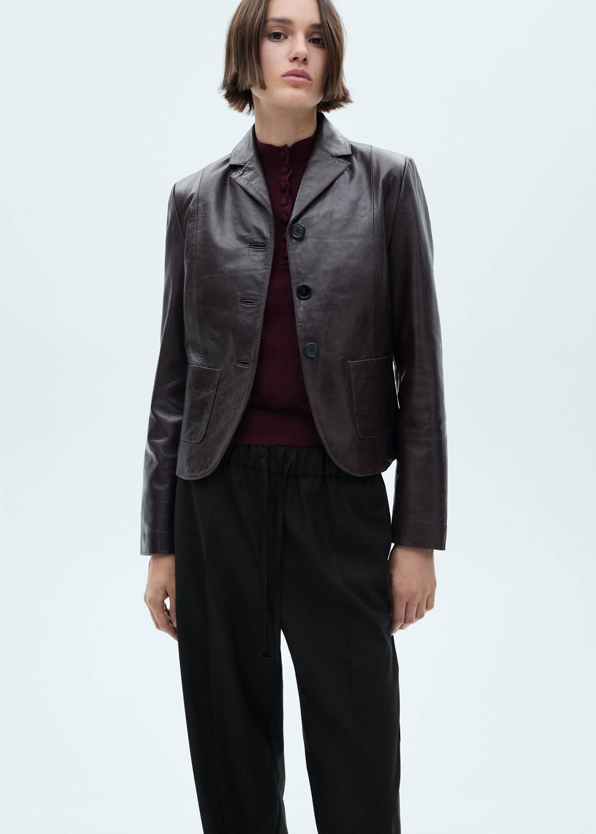 Straight-fit trousers with elastic waist — Black