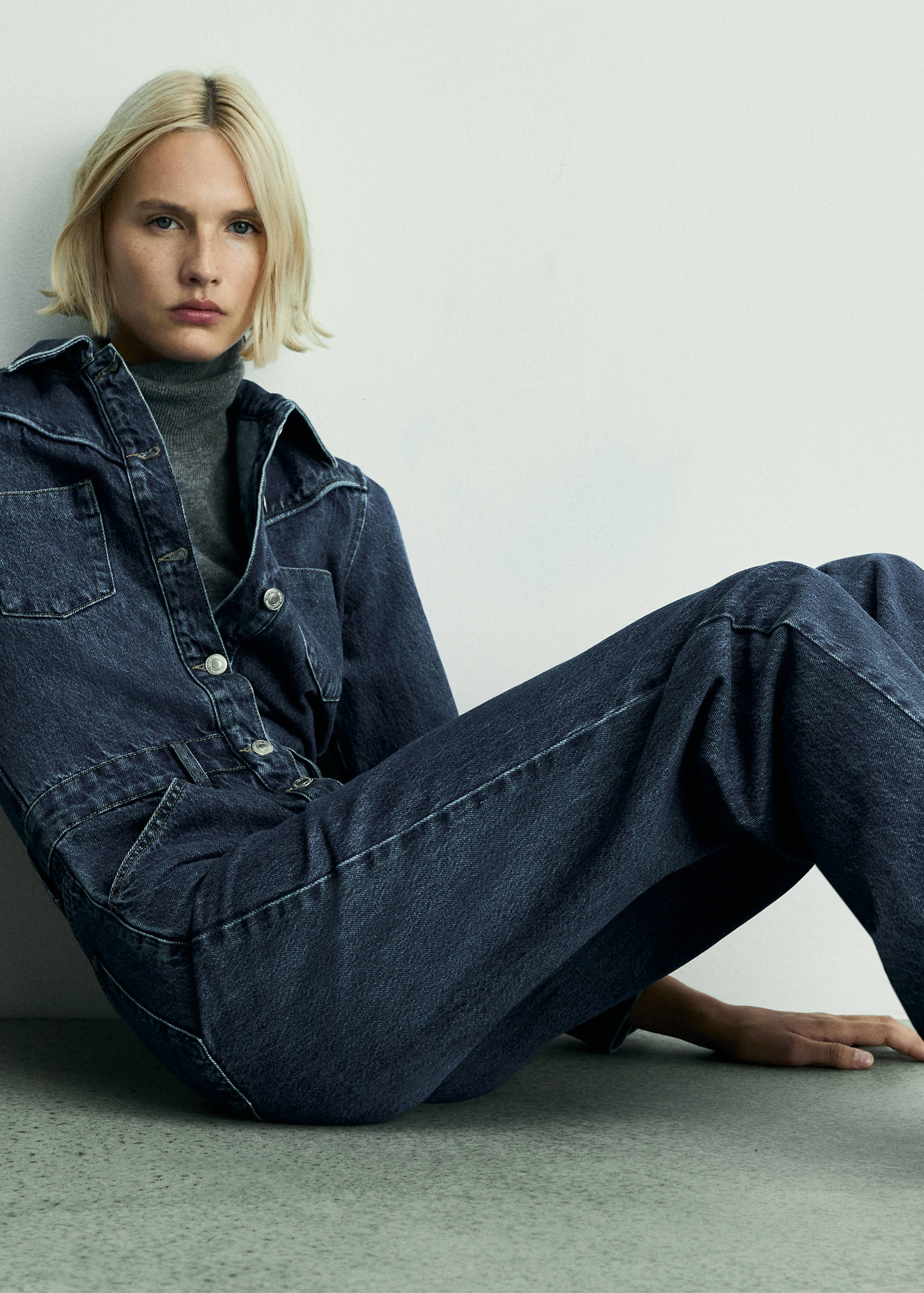 Long denim jumpsuit - Details of the article 7