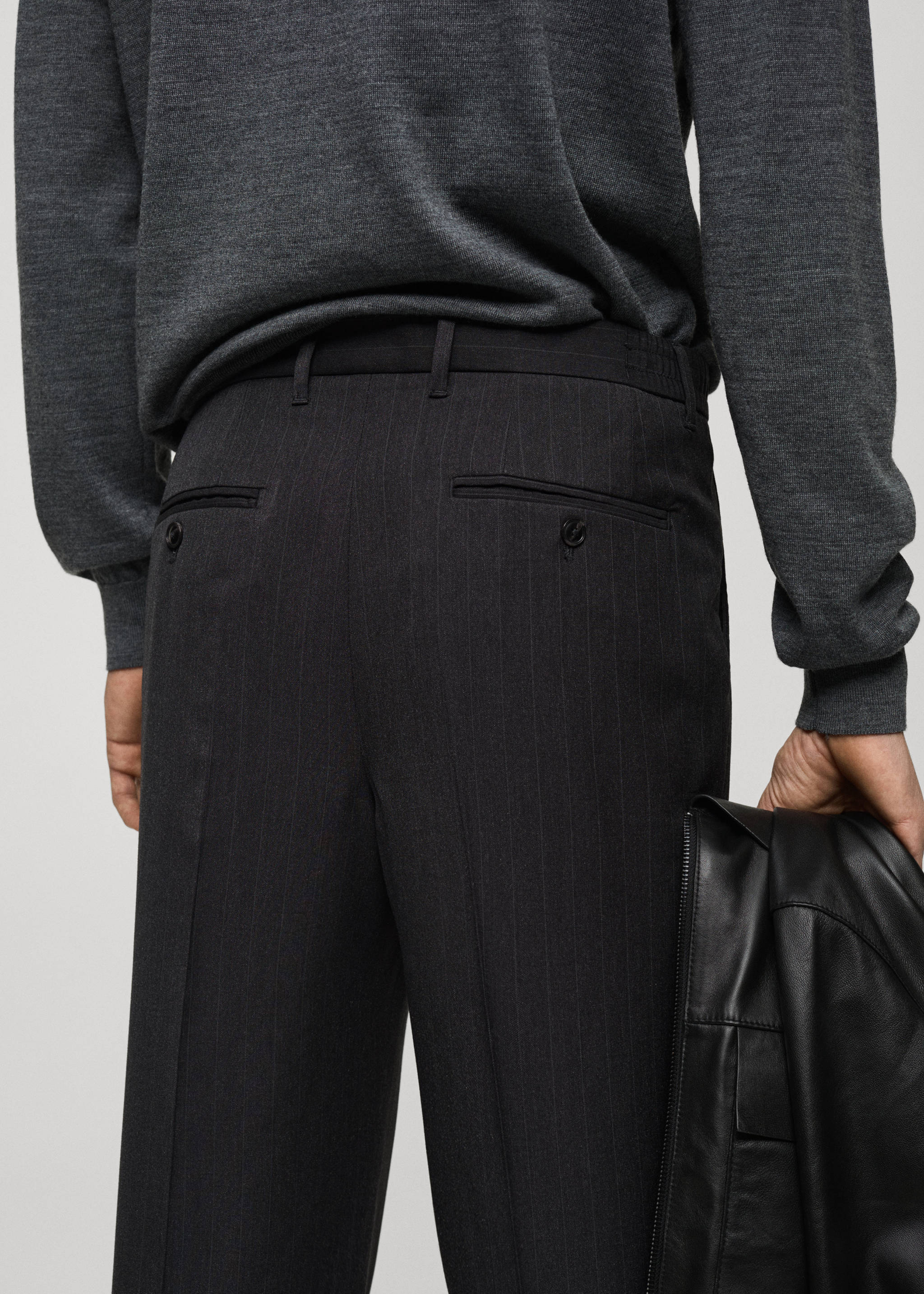 Pantalon regular-fit pinces - Détail de l'article 6