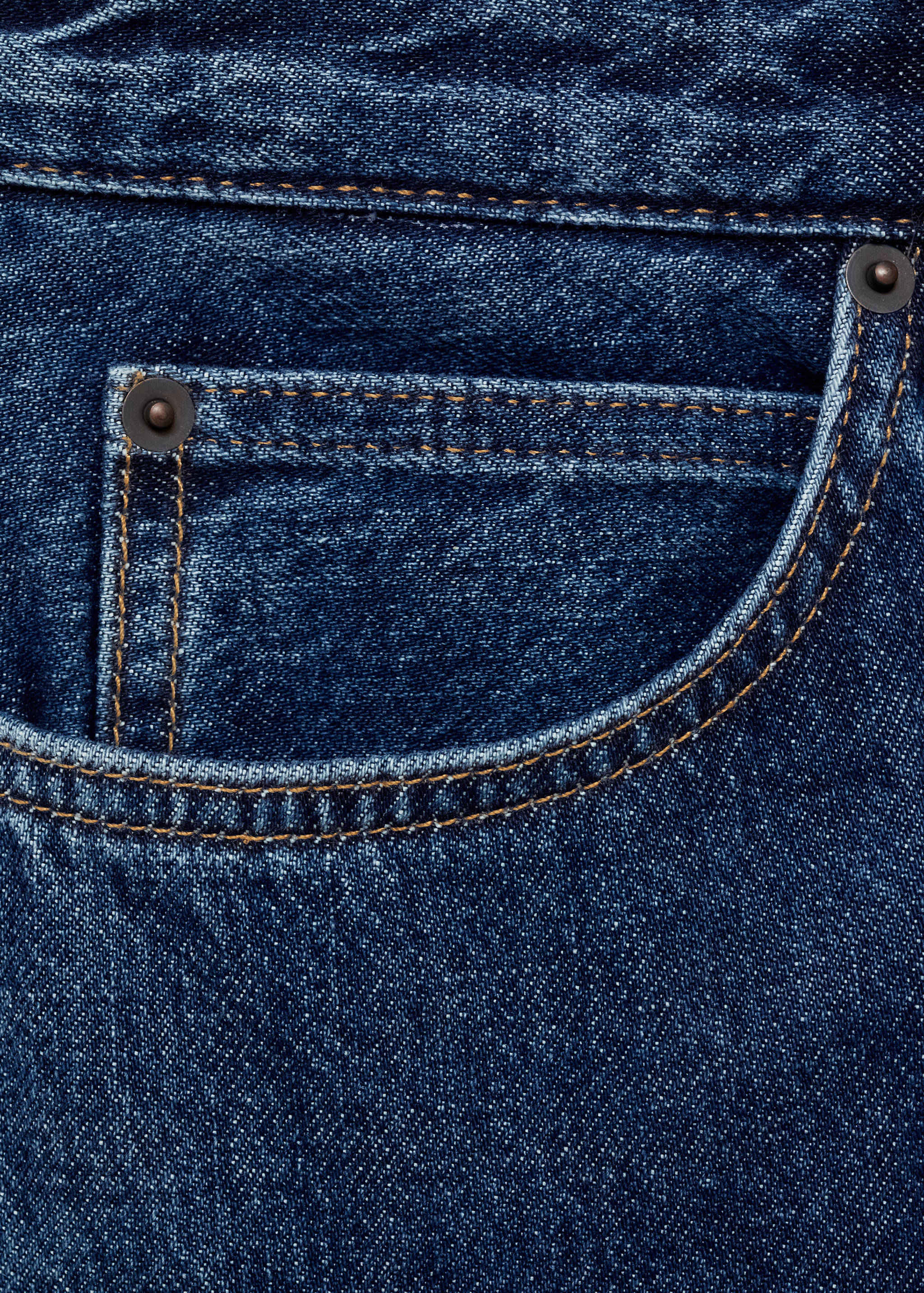 Jean relaxed-fit pli marqué au fer - Détail de l'article 0