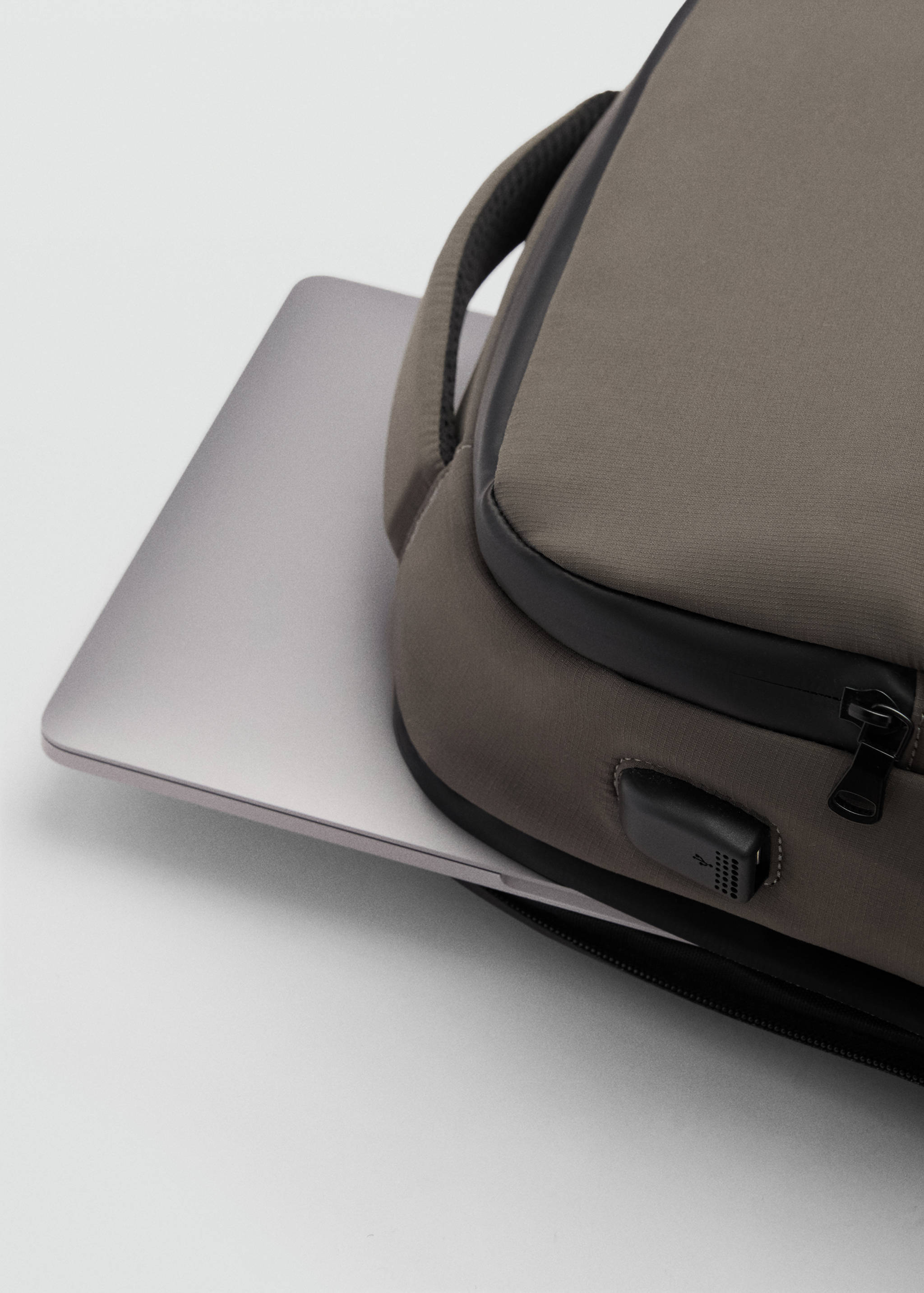 防水USB接口双肩包 - null