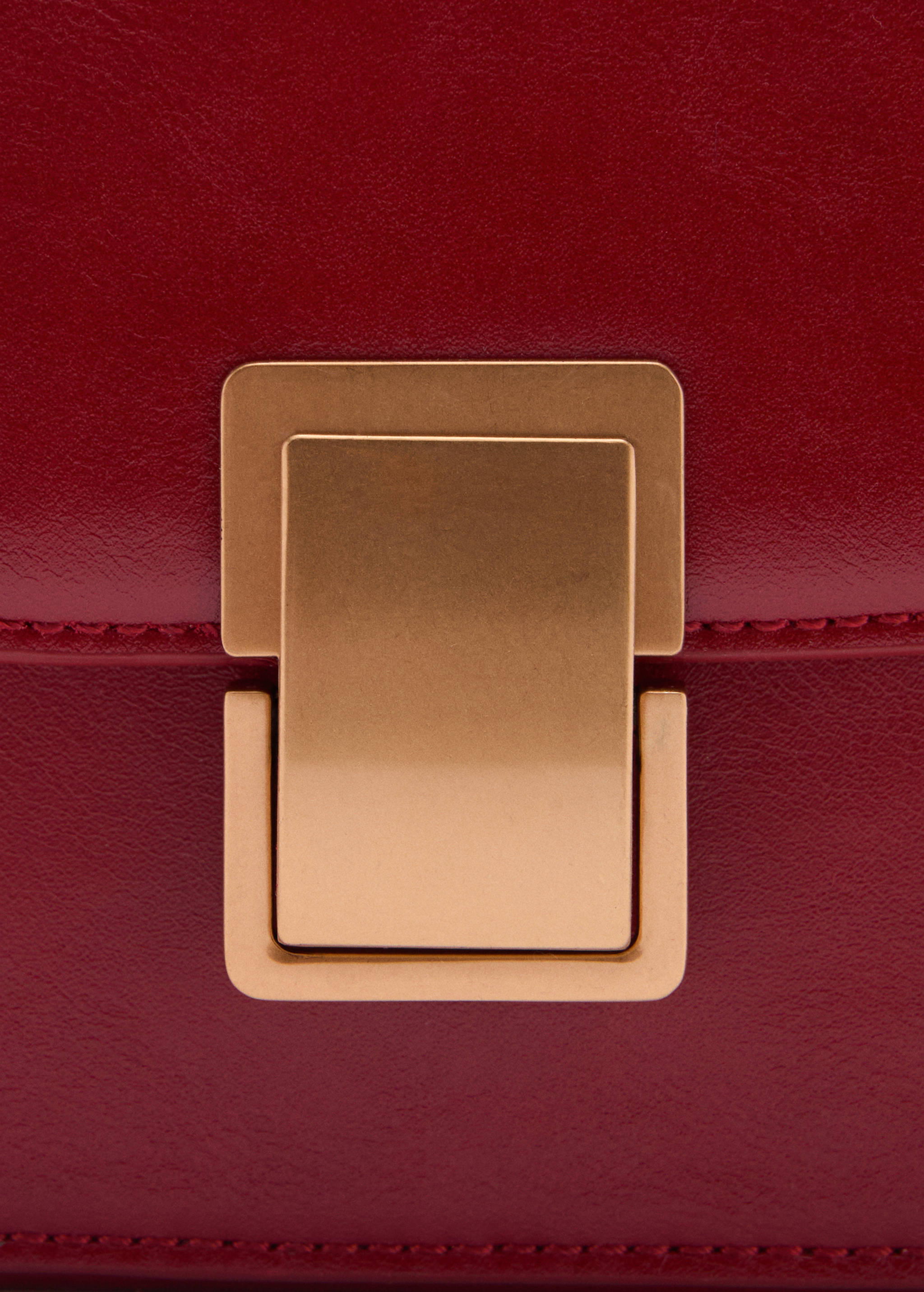 Crossbody bag with metal closure - Details of the article 1