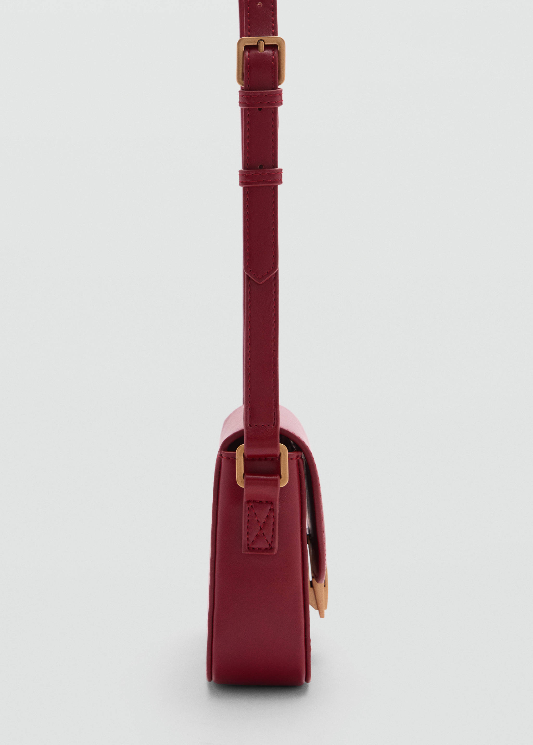 Crossbody bag with metal closure - Details of the article 2