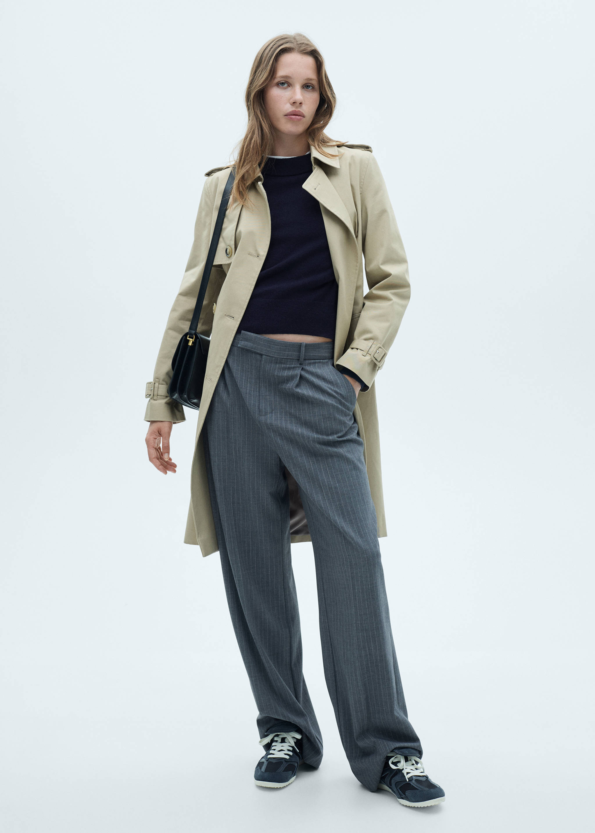 Straight round-neck sweater - General plane